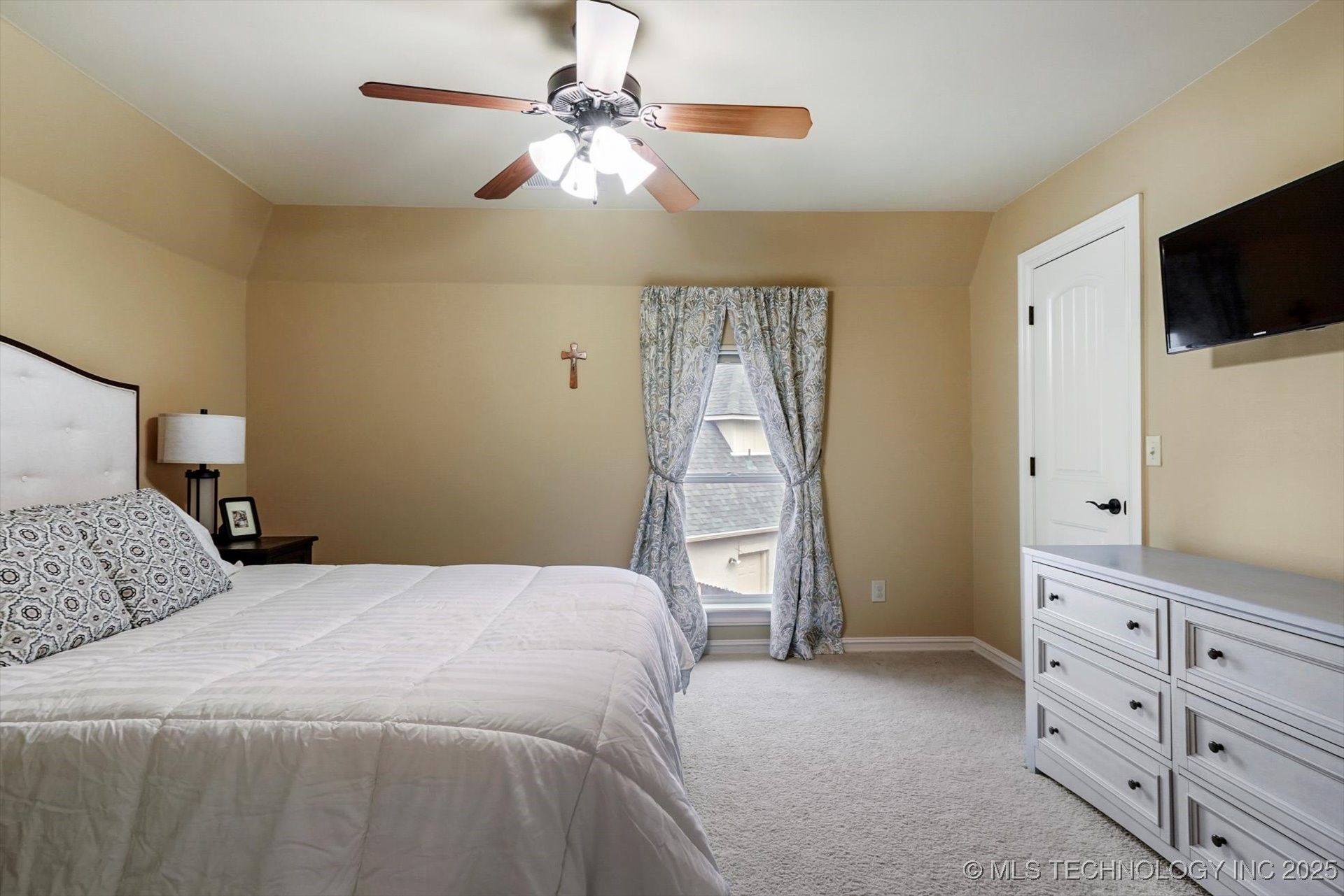 Tulsa, Oklahoma, 74137, United States, 4 Bedrooms Bedrooms, ,4 BathroomsBathrooms,Residential,For Sale,2003368