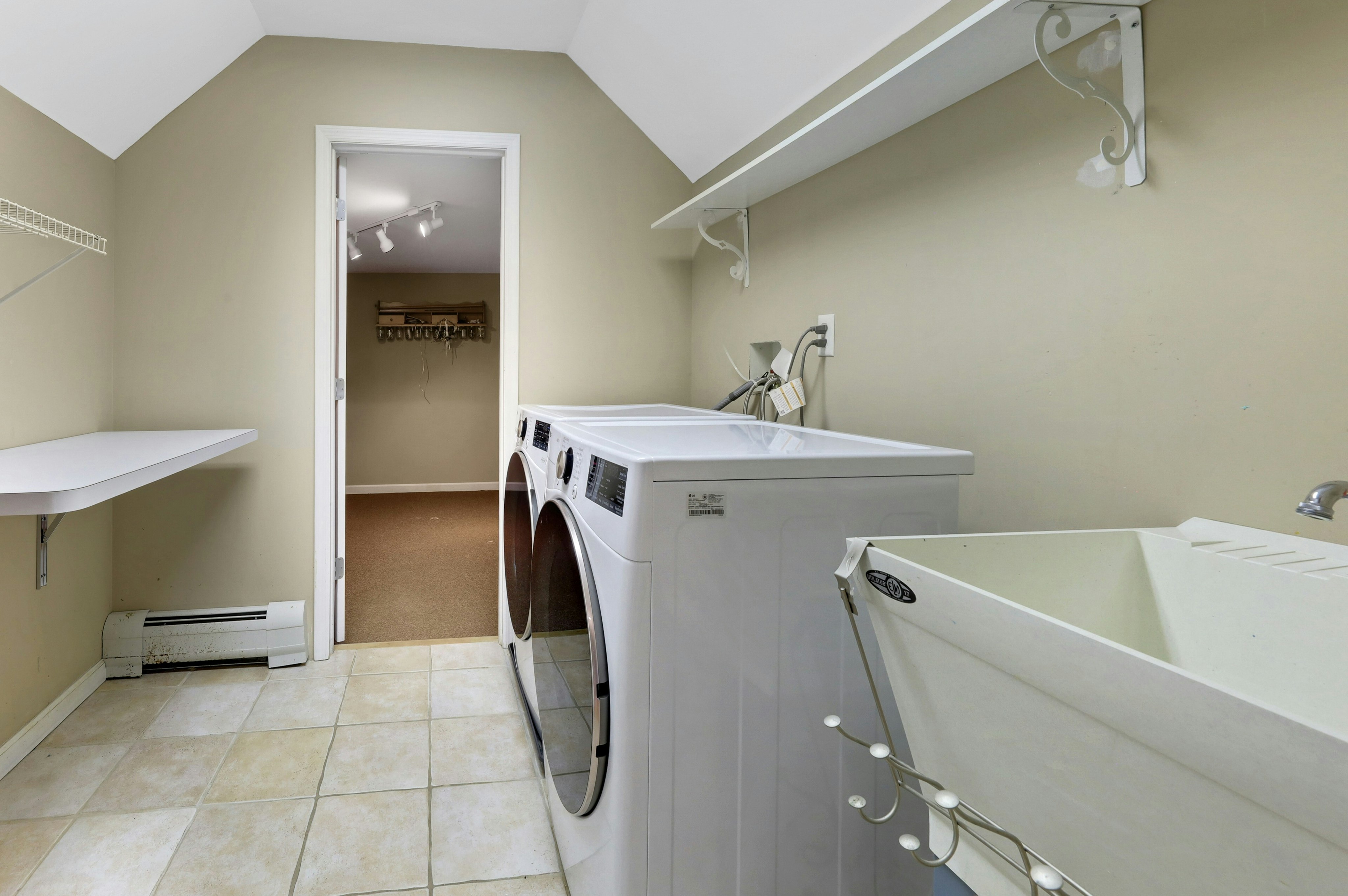  8 Buena Vista Drive, Ringwood, NJ 07456 - 物件實景