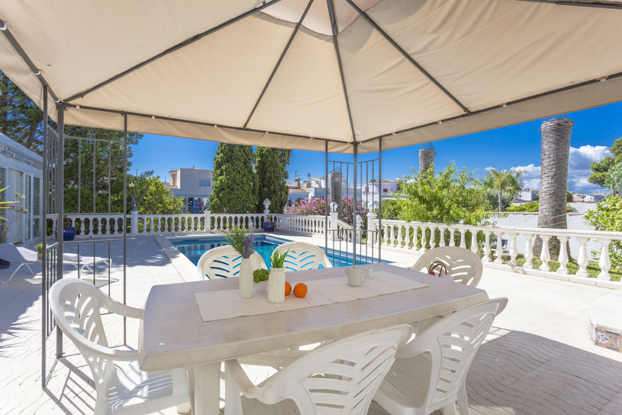  Detached Mediterranean Villa in Empuriabrava with Private Dock - 物件實景