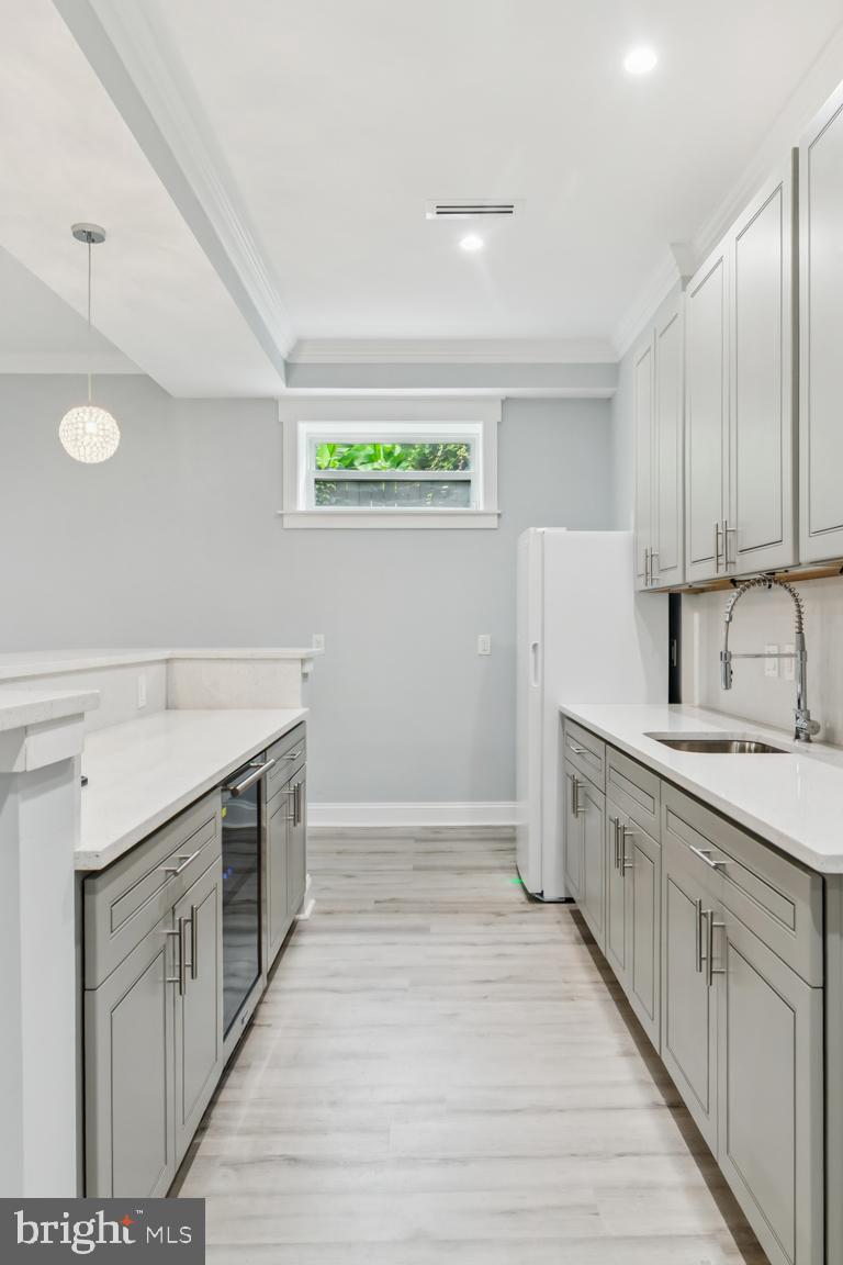 Alexandria, Virginia, 22312, United States, 7 Bedrooms Bedrooms, ,8 BathroomsBathrooms,Residential,For Sale,1904380