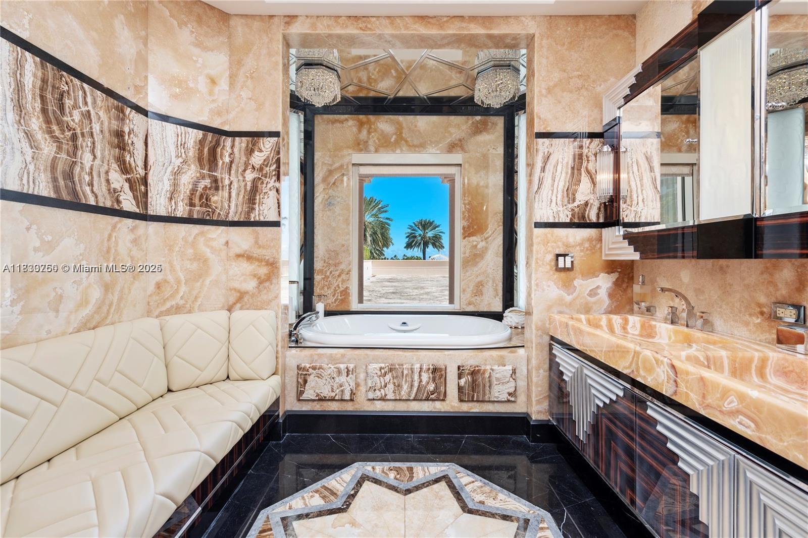 Miami Beach, Florida, 33109, United States, 6 Bedrooms Bedrooms, ,8 BathroomsBathrooms,Residential,For Sale,1876435
