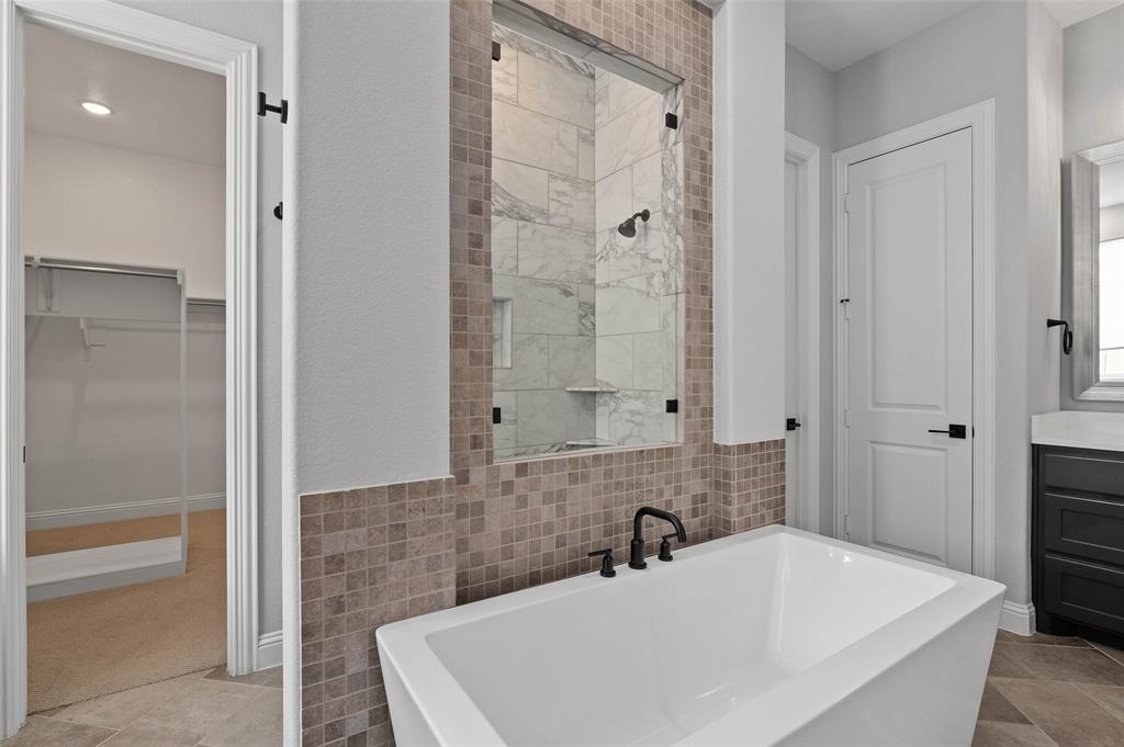 Aledo, Texas, 76008, United States, 4 Bedrooms Bedrooms, ,5 BathroomsBathrooms,Residential,For Sale,1926083