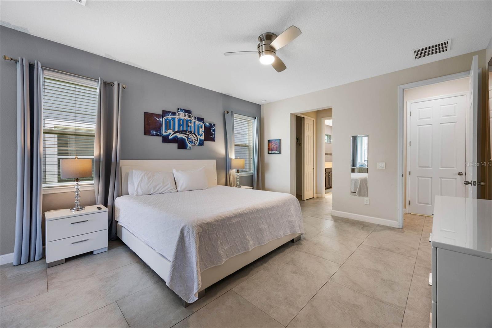 KISSIMMEE, Florida, 34747, United States, 7 Bedrooms Bedrooms, ,6 BathroomsBathrooms,Residential,For Sale,1938279