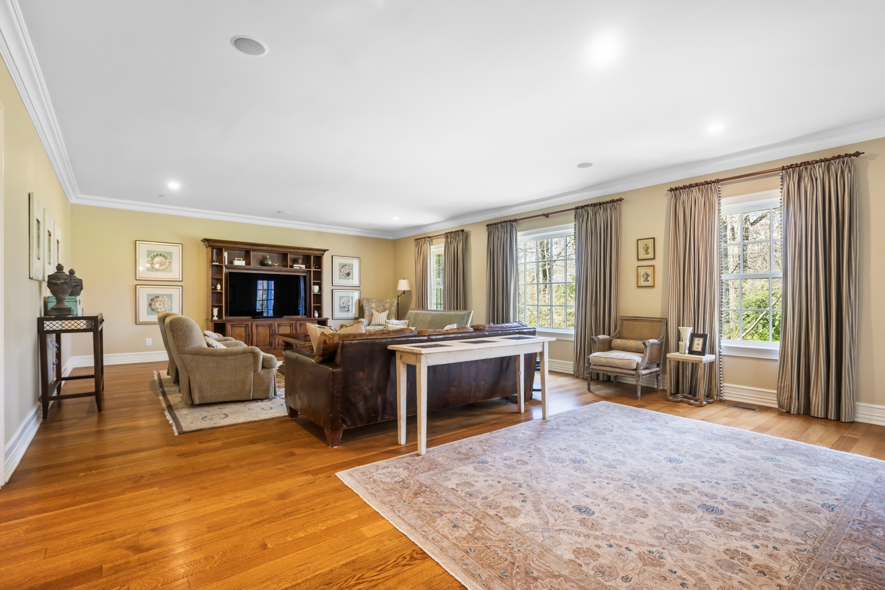  Bucks County Colonial Provides Seamless Indoor-Outdoor Living - 物件實景