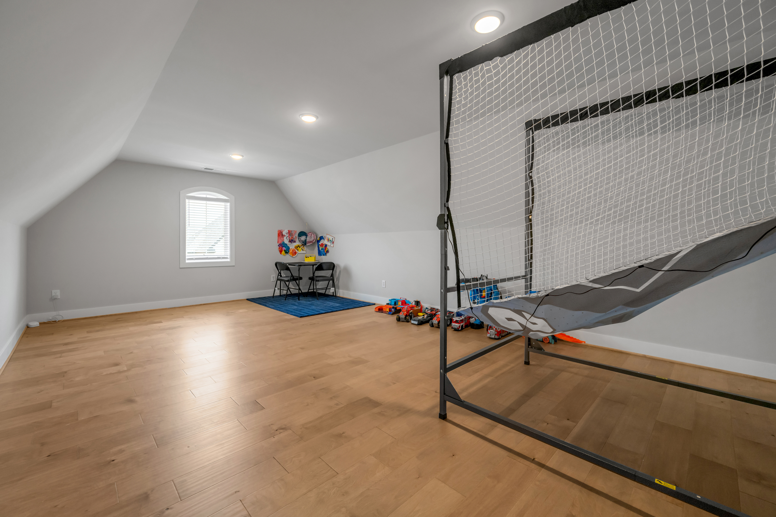  2429 Lorenzo Way - 物件實景