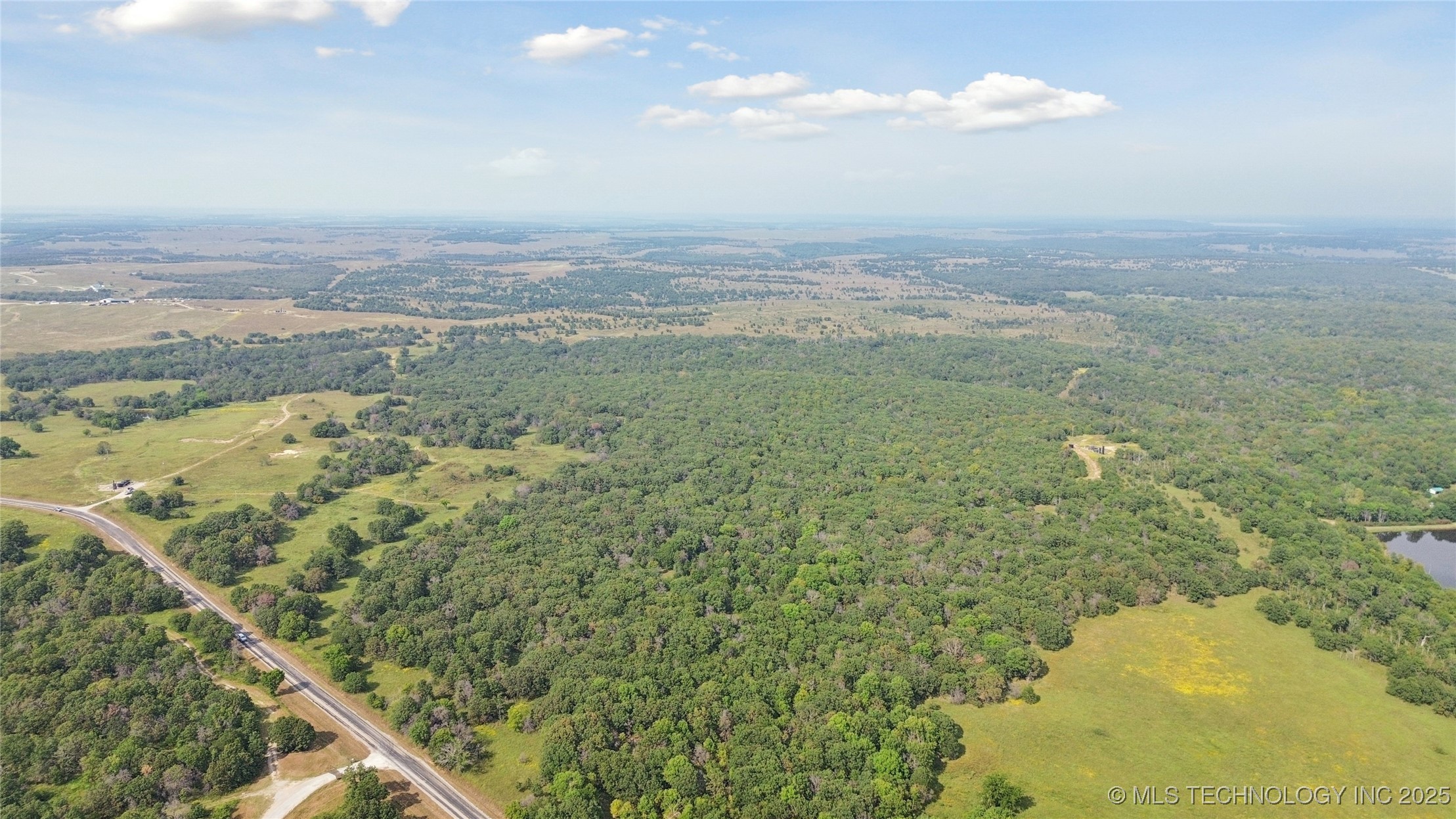 Bartlesville, Oklahoma, 74003, United States, ,Residential,For Sale,1963998