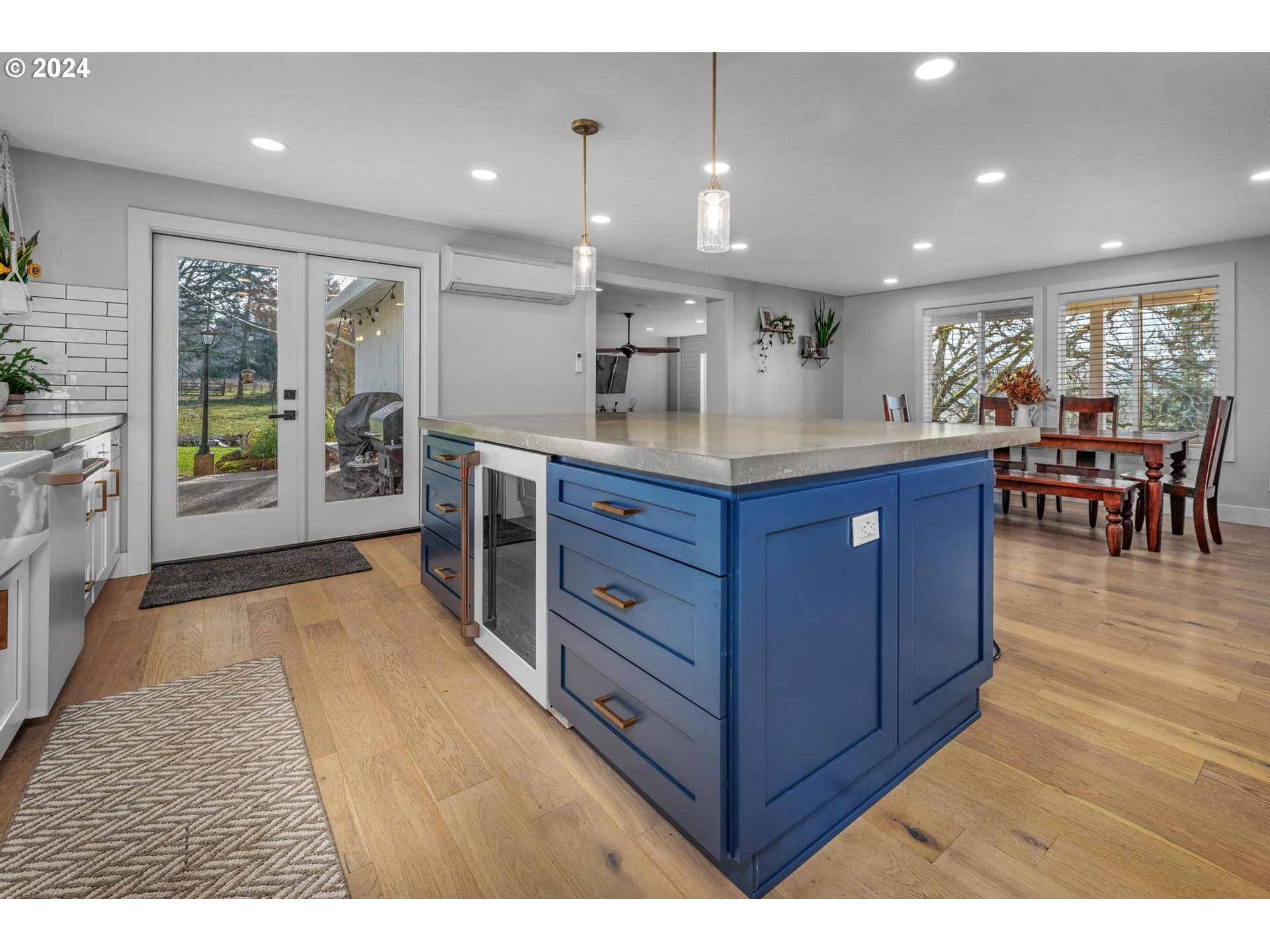 33020 S Dickey Prairie Rd, Molalla, Oregon, 97038, United States, 4 Bedrooms Bedrooms, ,3 BathroomsBathrooms,Residential,For Sale,33020 S Dickey Prairie Rd,1670604