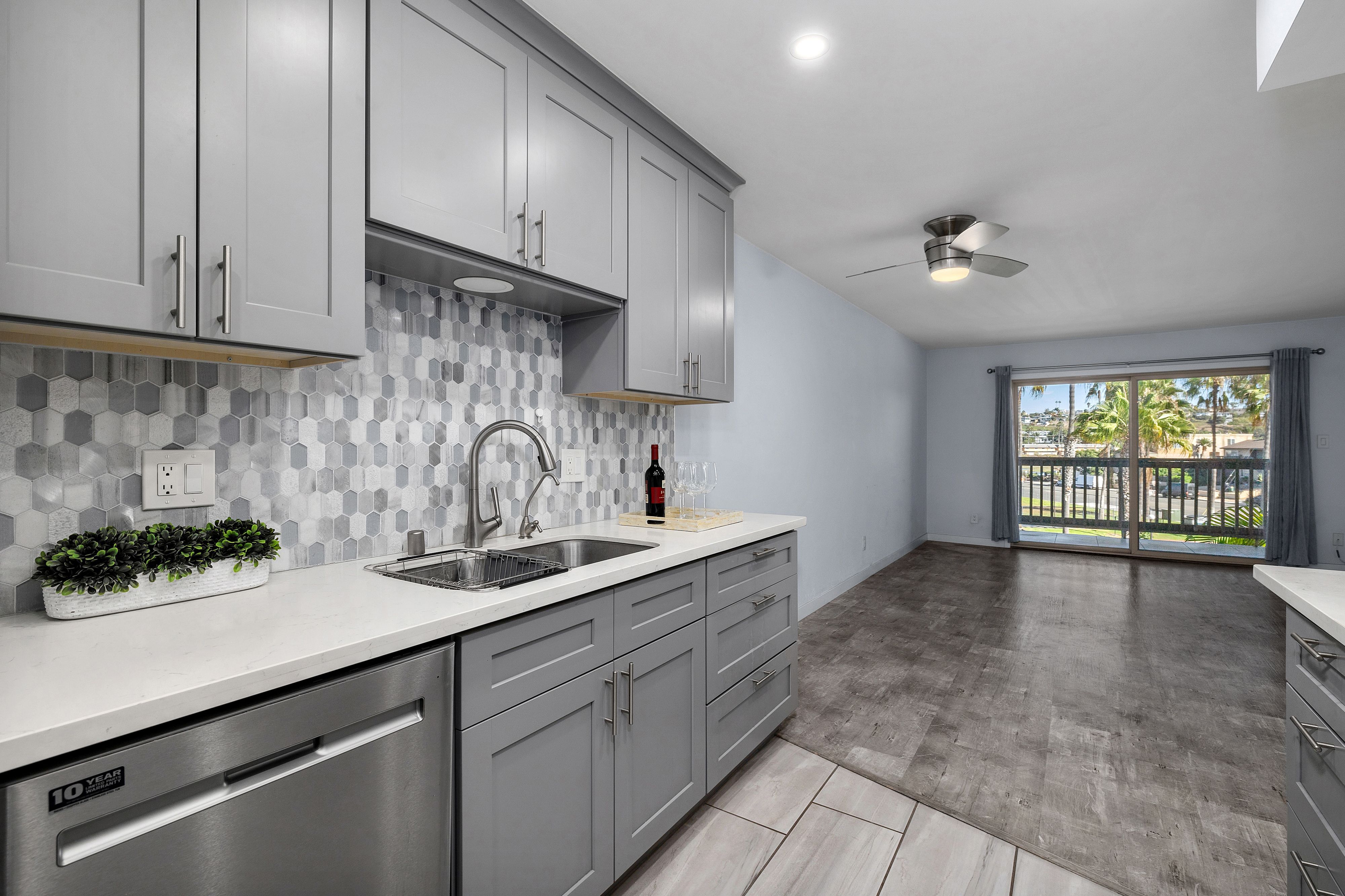  4444 West Point Loma Boulevard 28, San Diego, CA 92107 - 物件實景
