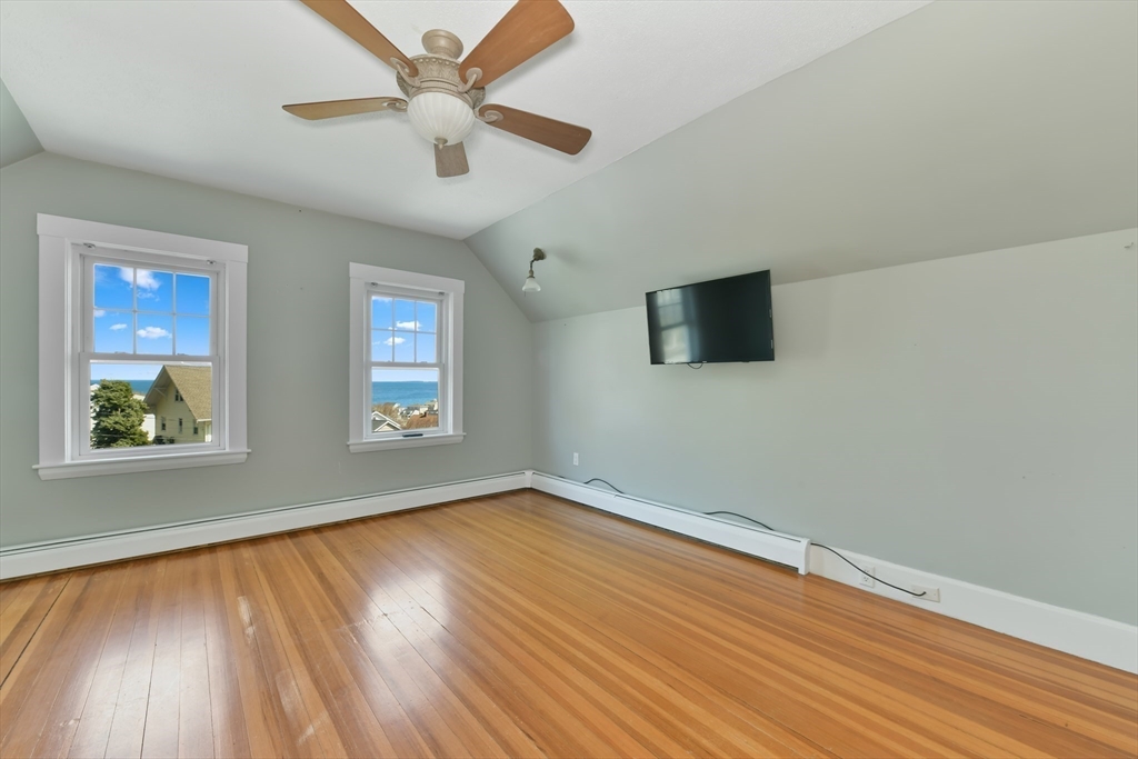 Hull, Massachusetts, 02045, United States, 7 Bedrooms Bedrooms, ,5 BathroomsBathrooms,Residential,For Sale,1794326