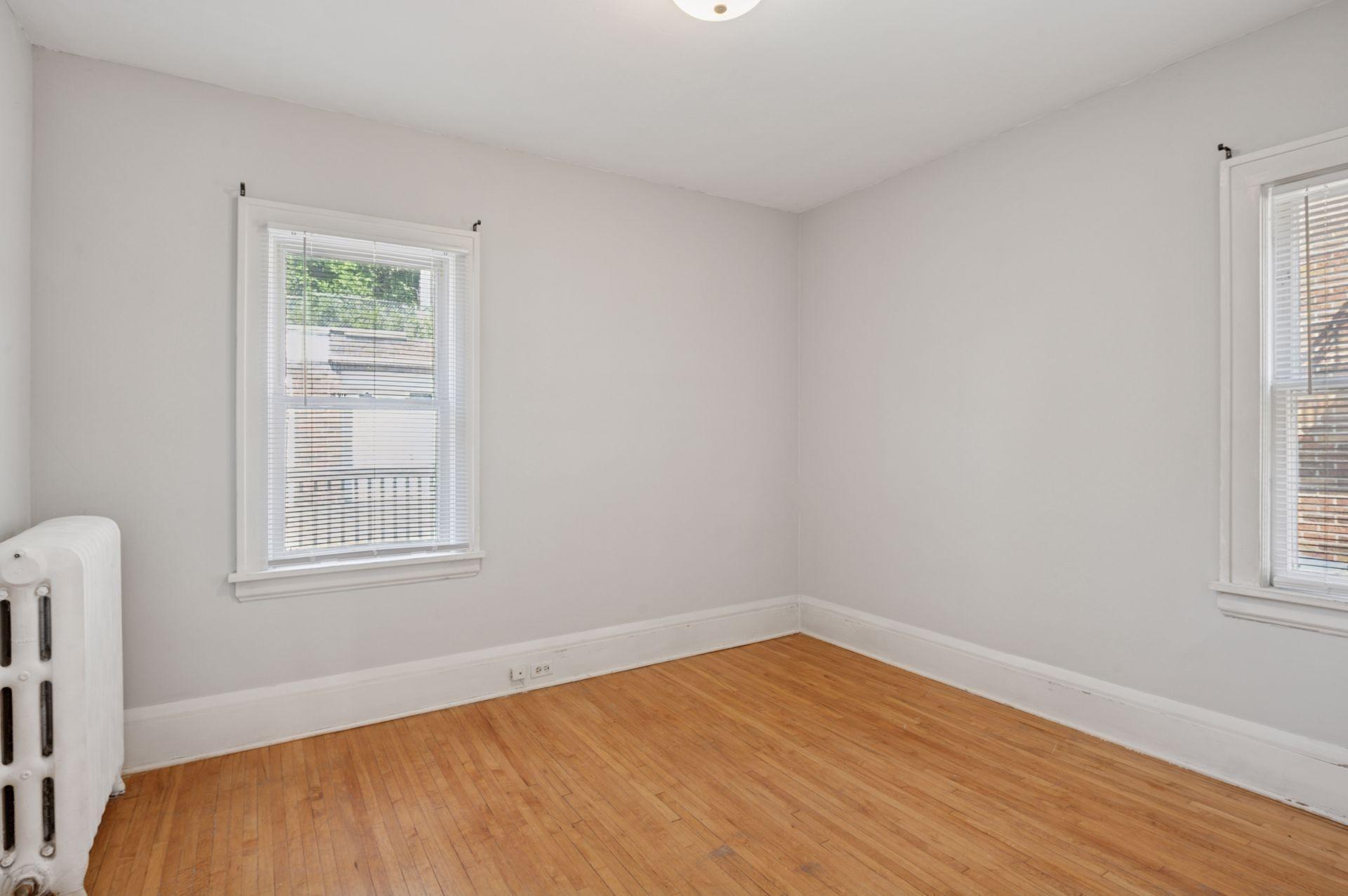 Minneapolis, Minnesota, 55408, United States, ,Residential,For Sale,2000511