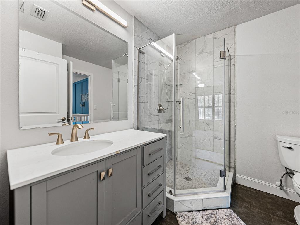Tampa, Florida, 33602, United States, 3 Bedrooms Bedrooms, ,2 BathroomsBathrooms,Residential,For Sale,1895727