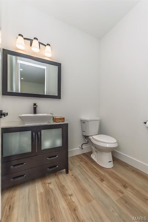 Troy, Missouri, 63379, United States, 4 Bedrooms Bedrooms, ,4 BathroomsBathrooms,Residential,For Sale,1913425