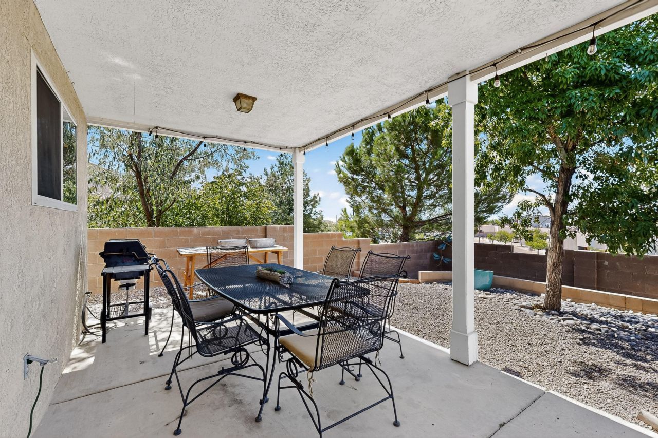Albuquerque, New Mexico, 87122, United States, 4 Bedrooms Bedrooms, ,3 BathroomsBathrooms,Residential,For Sale,1964200