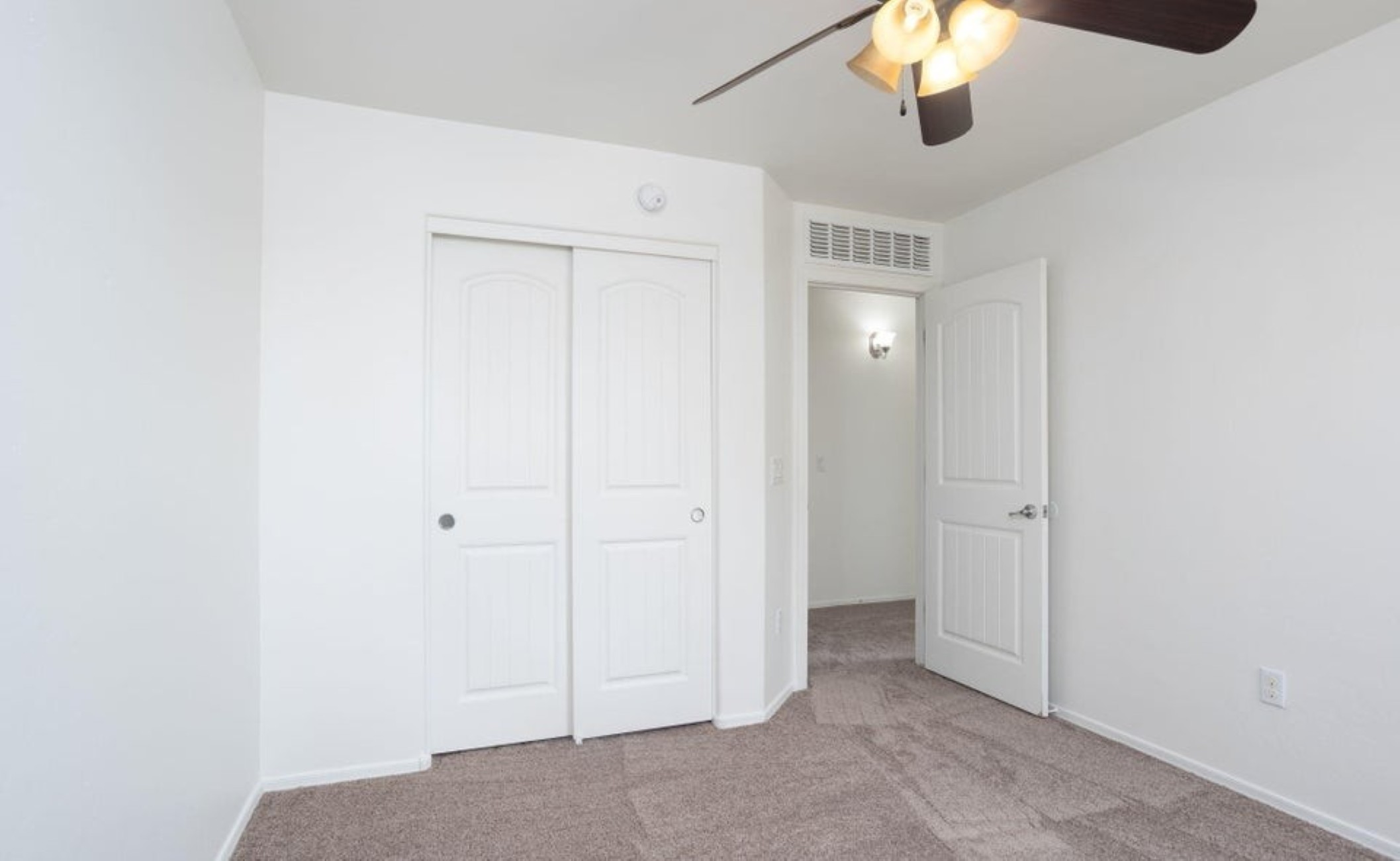  6732 S Blue Wing Drive, Tucson, AZ 85757 - 物件實景