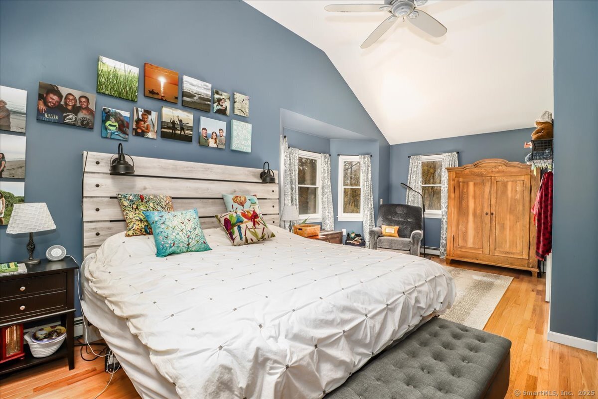 New Milford, Connecticut, 06776, United States, 3 Bedrooms Bedrooms, ,3 BathroomsBathrooms,Residential,For Sale,1971599