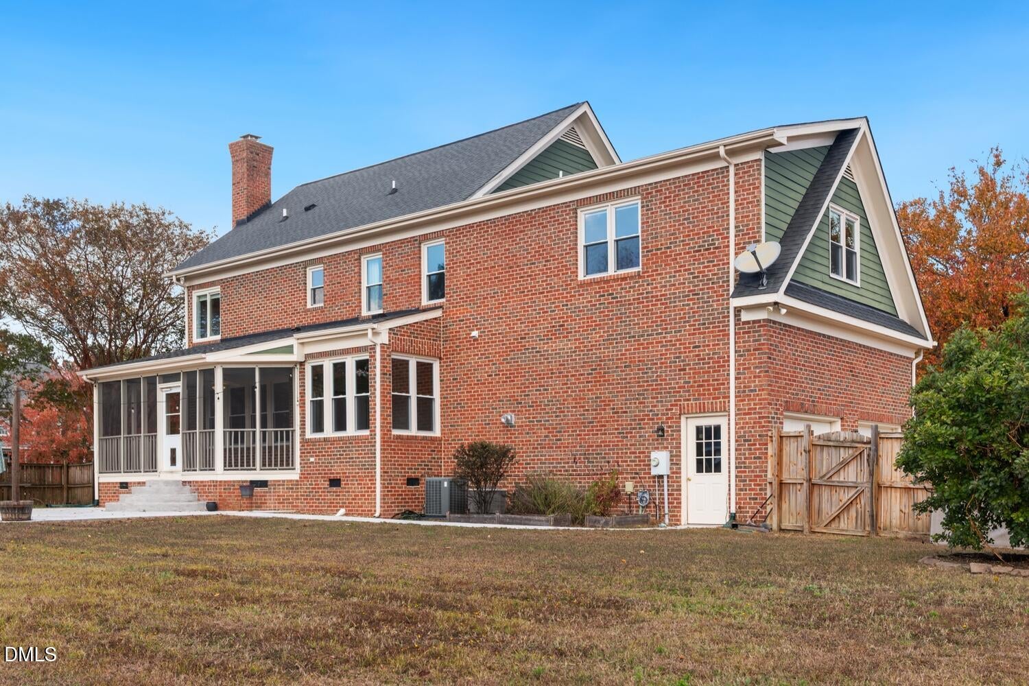 Rolesville, North Carolina, 27571, United States, 4 Bedrooms Bedrooms, ,3 BathroomsBathrooms,Residential,For Sale,1988070