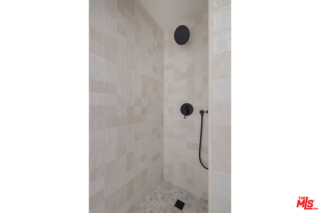 Los Angeles, California, 90041, United States, 3 Bedrooms Bedrooms, ,3 BathroomsBathrooms,Residential,For Sale,2001865