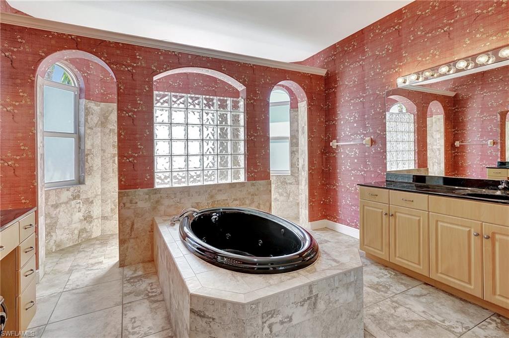 Cape Coral, Florida, 33993, United States, 5 Bedrooms Bedrooms, ,3 BathroomsBathrooms,Residential,For Sale,1707701