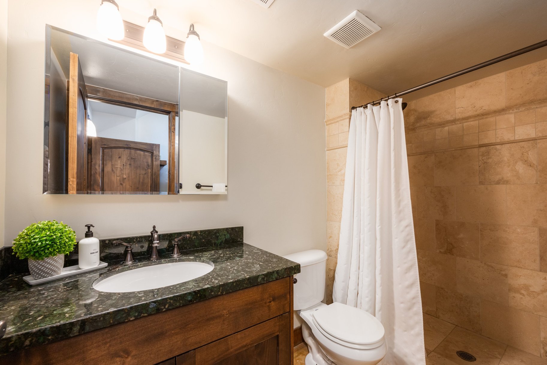  Adorable 4 bedroom Townhome-Steps from the new Canyons Village Skyway Lift - 物件實景