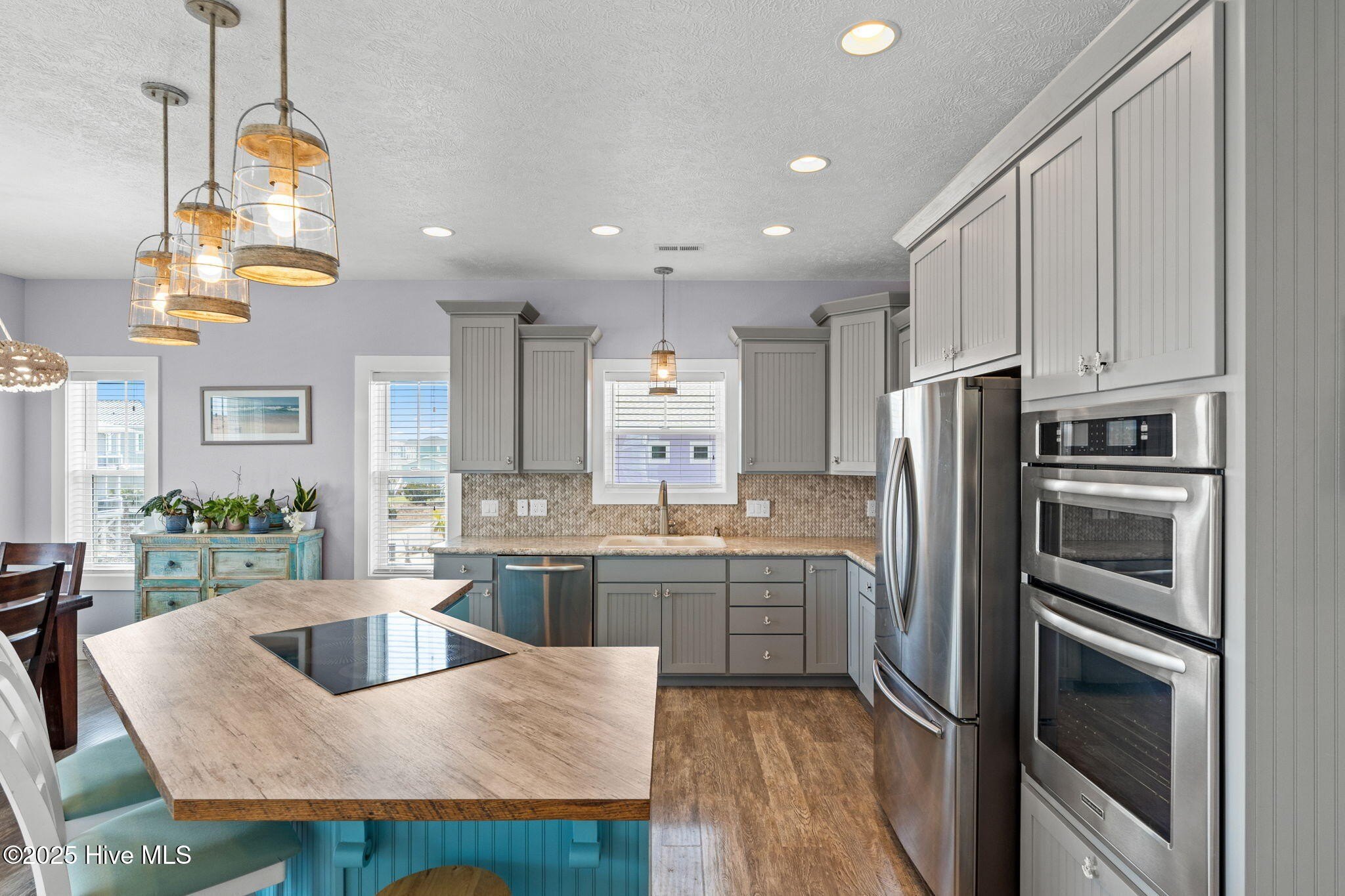 Ocean Isle Beach, North Carolina, 28469, United States, 4 Bedrooms Bedrooms, ,3 BathroomsBathrooms,Residential,For Sale,1984040