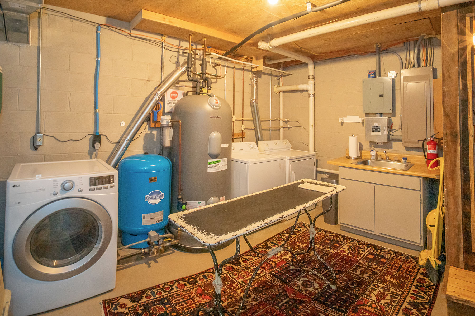  HUCKLEBERRY KNOB - BLOWING ROCK - 物件實景