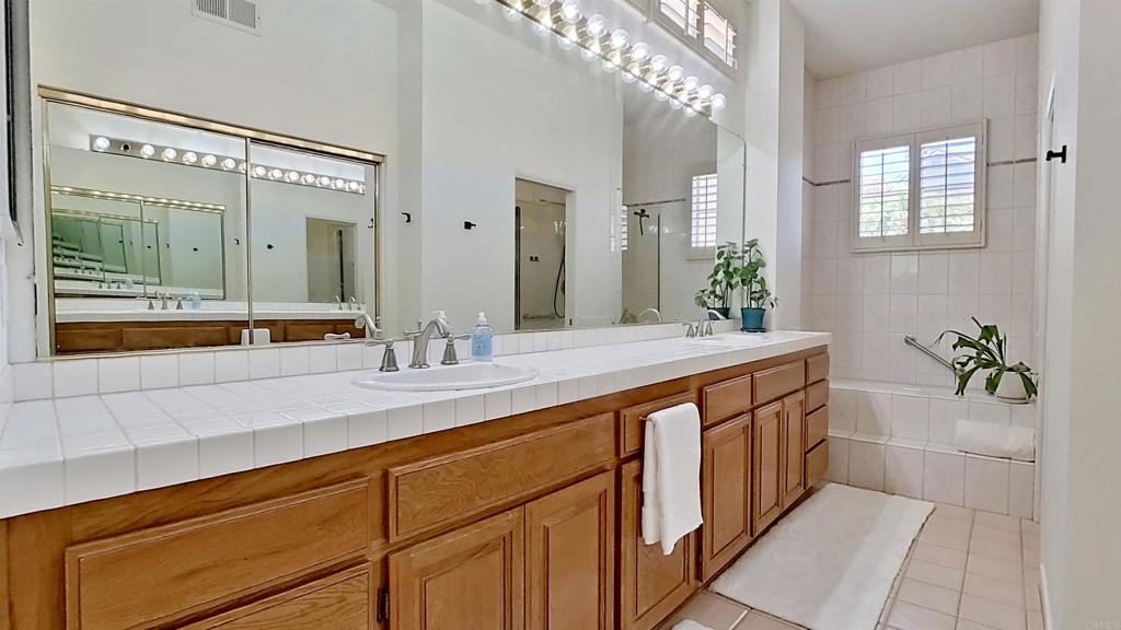 San Marcos, California, 92078, United States, 2 Bedrooms Bedrooms, ,2 BathroomsBathrooms,Residential,For Sale,1865602