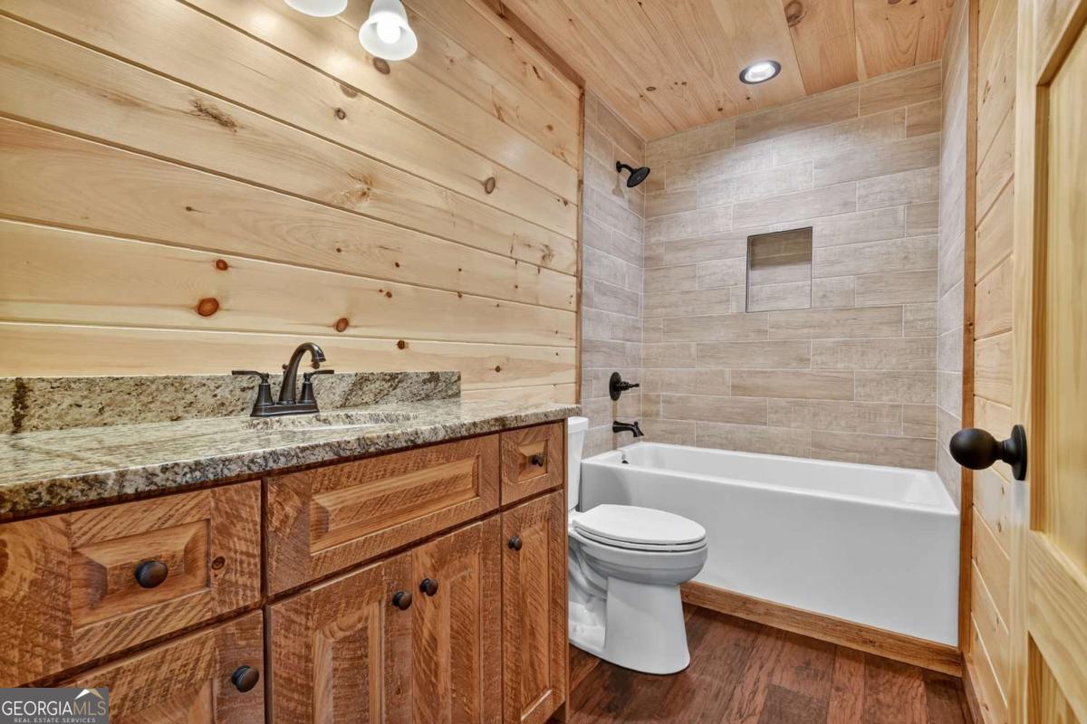 Mineral Bluff, Georgia, 30559, United States, 4 Bedrooms Bedrooms, ,3 BathroomsBathrooms,Residential,For Sale,1953932