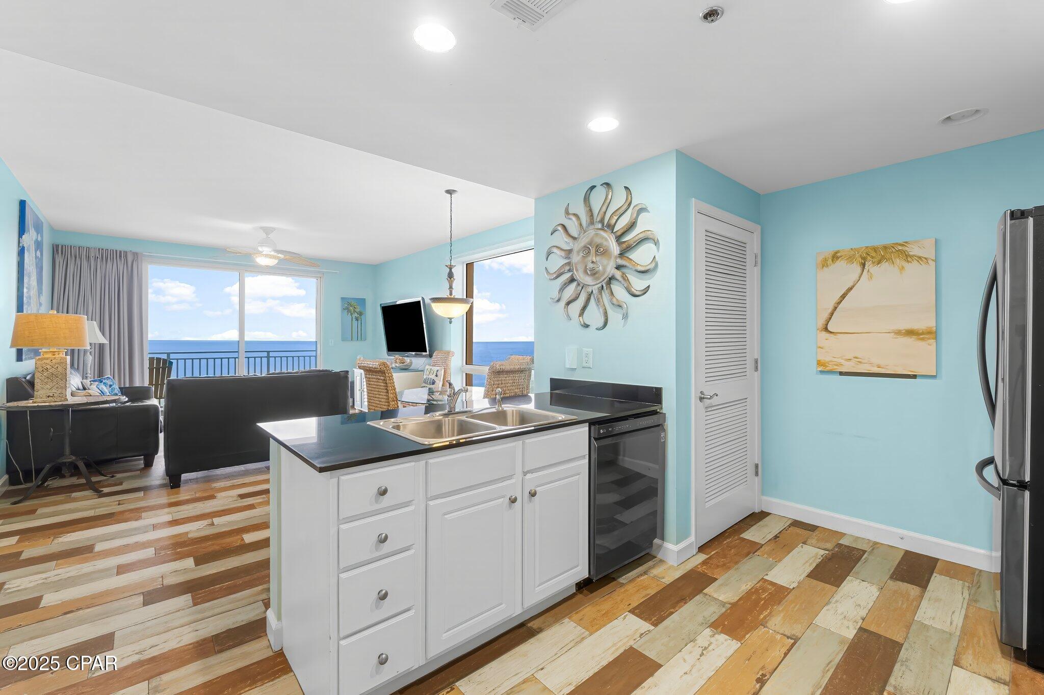 Panama City Beach, Florida, 32413, United States, 3 Bedrooms Bedrooms, ,3 BathroomsBathrooms,Residential,For Sale,1929037