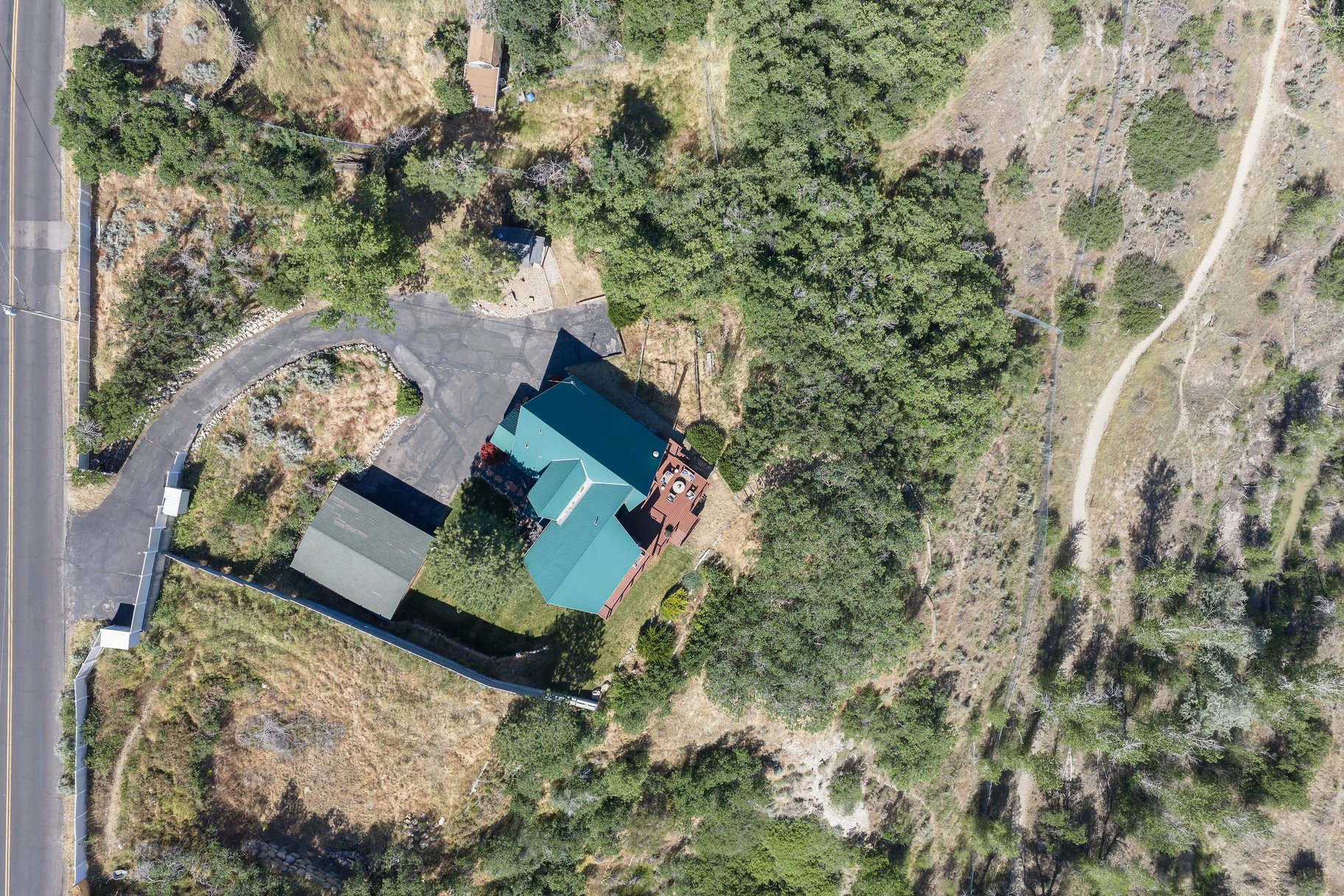  Horse Property Backing Up to Dimple Dell Park - 物件實景