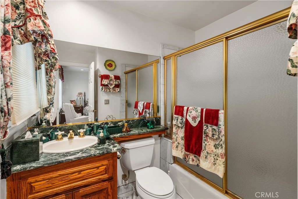Glendora, California, 91741, United States, 5 Bedrooms Bedrooms, ,6 BathroomsBathrooms,Residential,For Sale,1828291