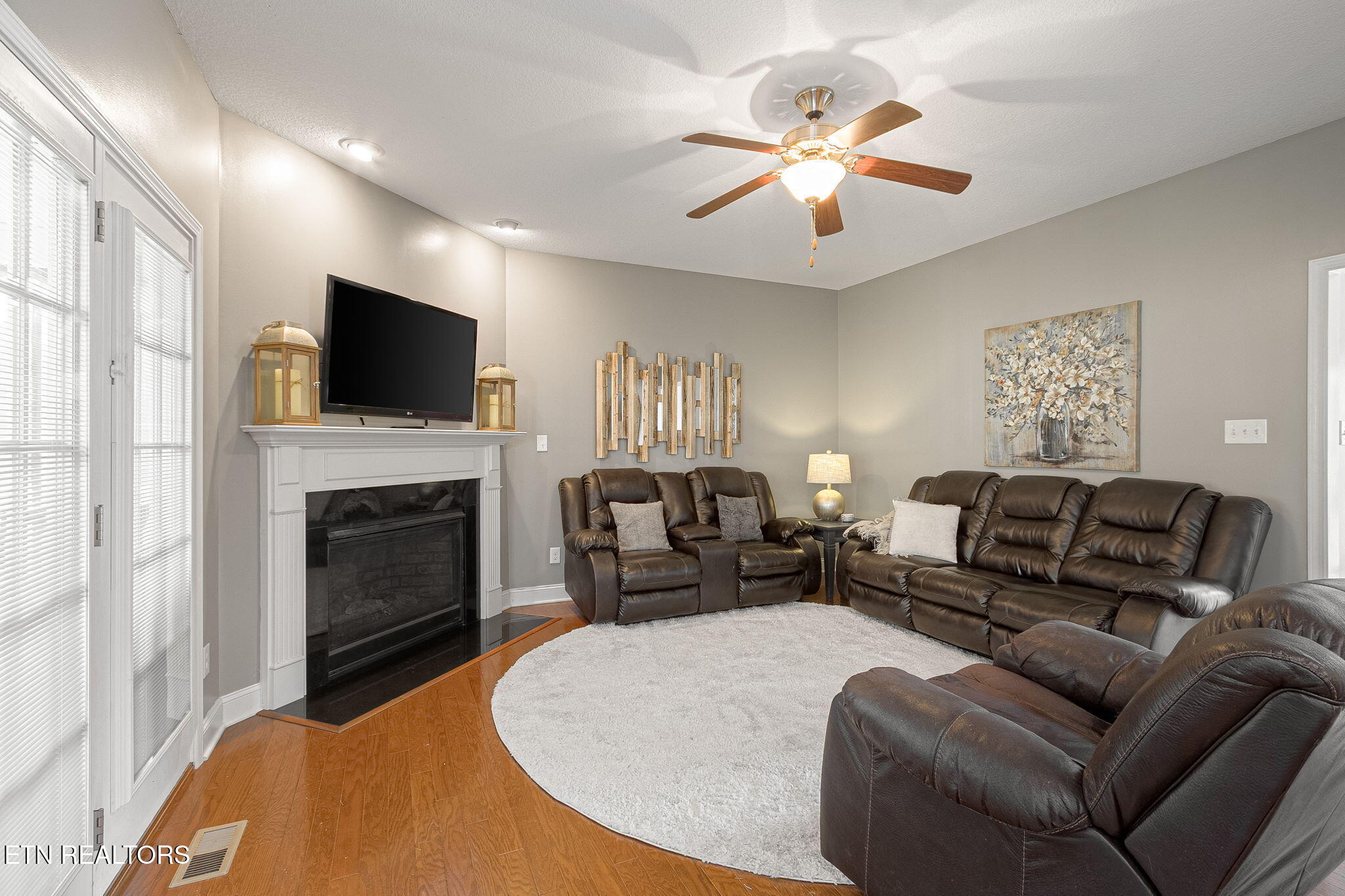 Knoxville, Tennessee, 37938, United States, 4 Bedrooms Bedrooms, ,3 BathroomsBathrooms,Residential,For Sale,2005967