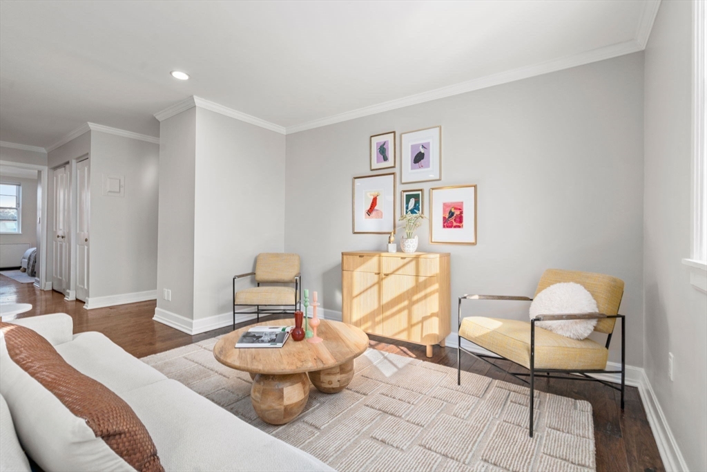 Boston, Massachusetts, 02114, United States, 2 Bedrooms Bedrooms, ,1 BathroomBathrooms,Residential,For Sale,1838865