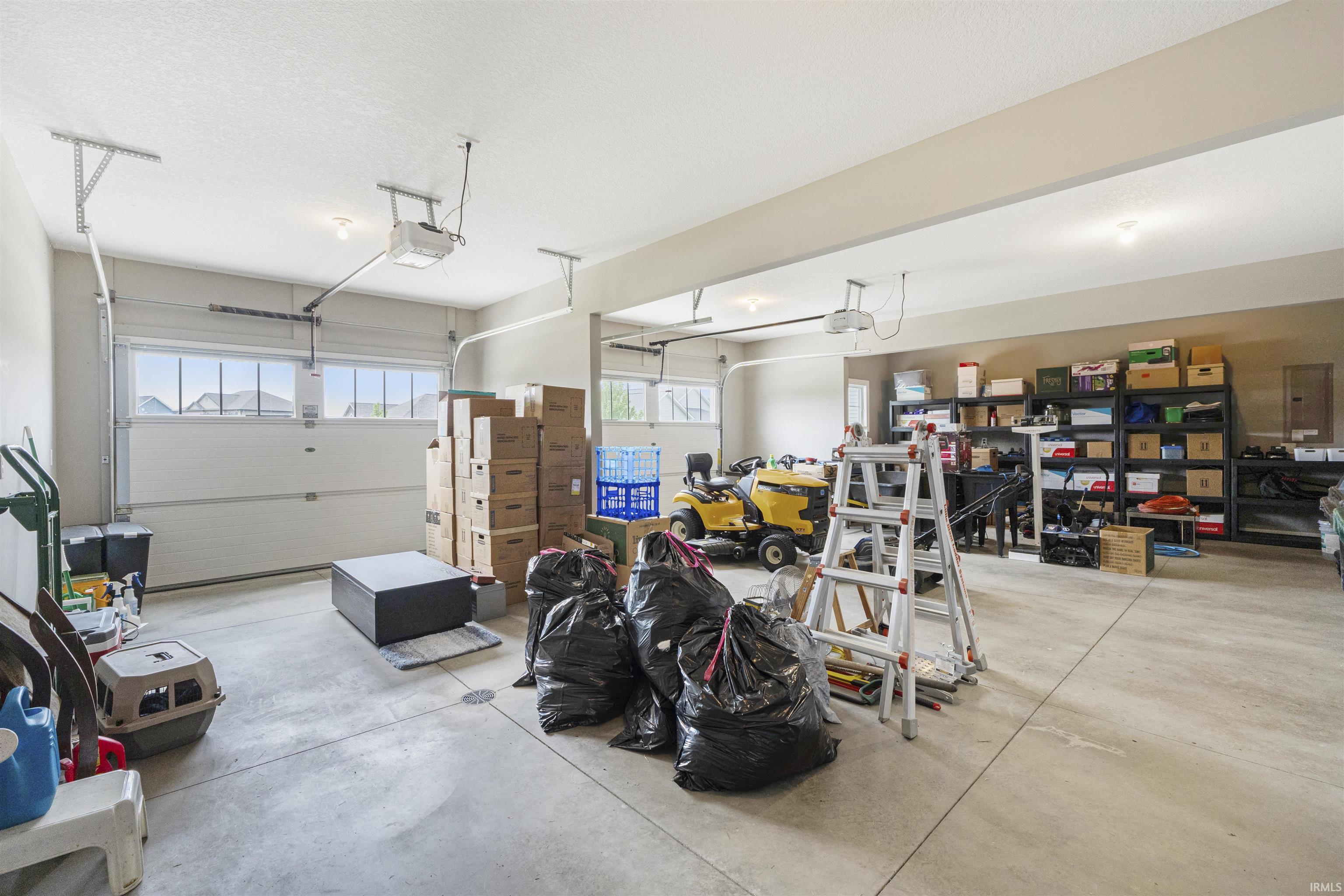 Fort Wayne, Indiana, 46845, United States, 4 Bedrooms Bedrooms, ,2 BathroomsBathrooms,Residential,For Sale,1947274