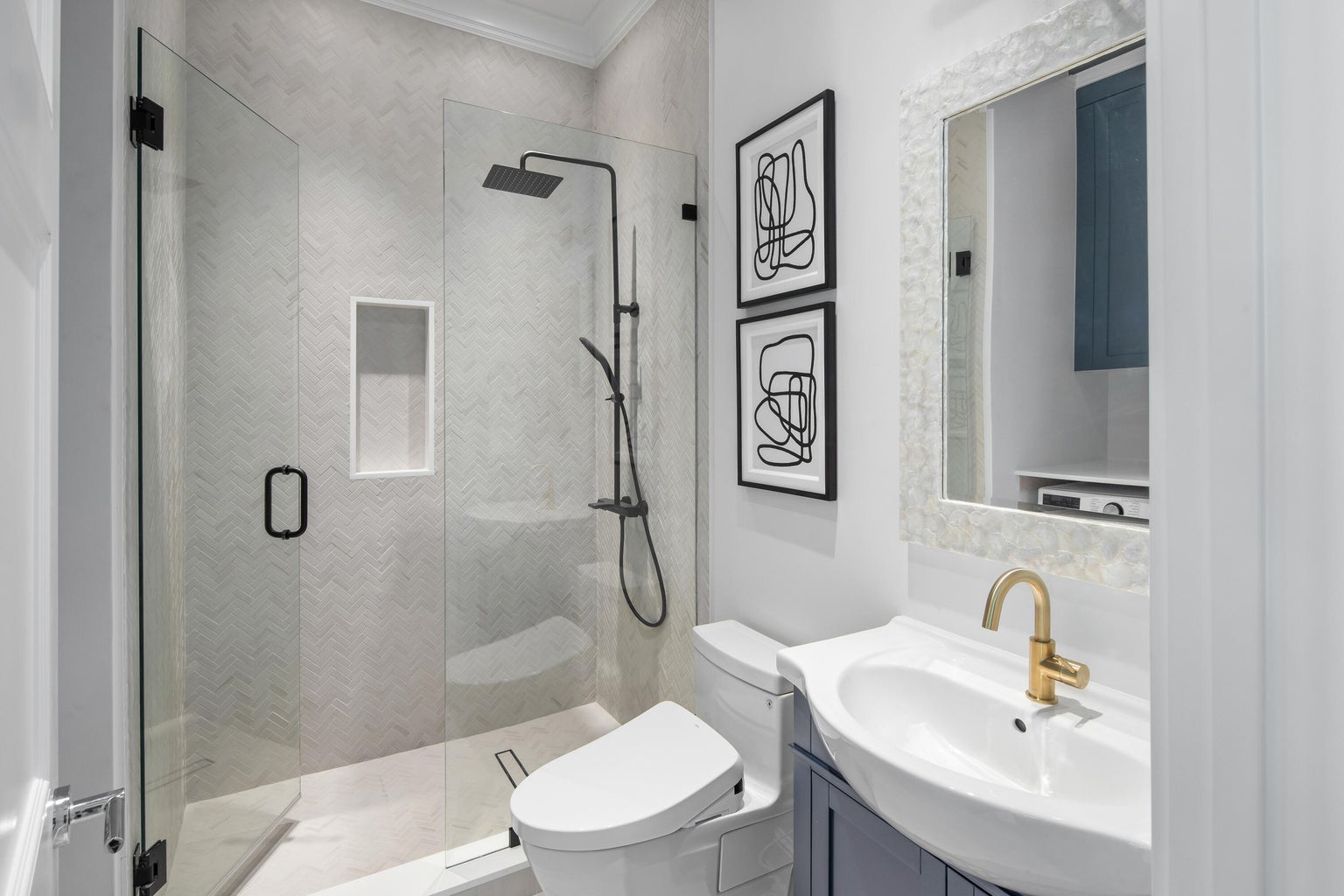 1235 Washington St, Key West, Florida, 33040, United States, 4 Bedrooms Bedrooms, ,4 BathroomsBathrooms,Residential,For Sale,1235 Washington St,1381208
