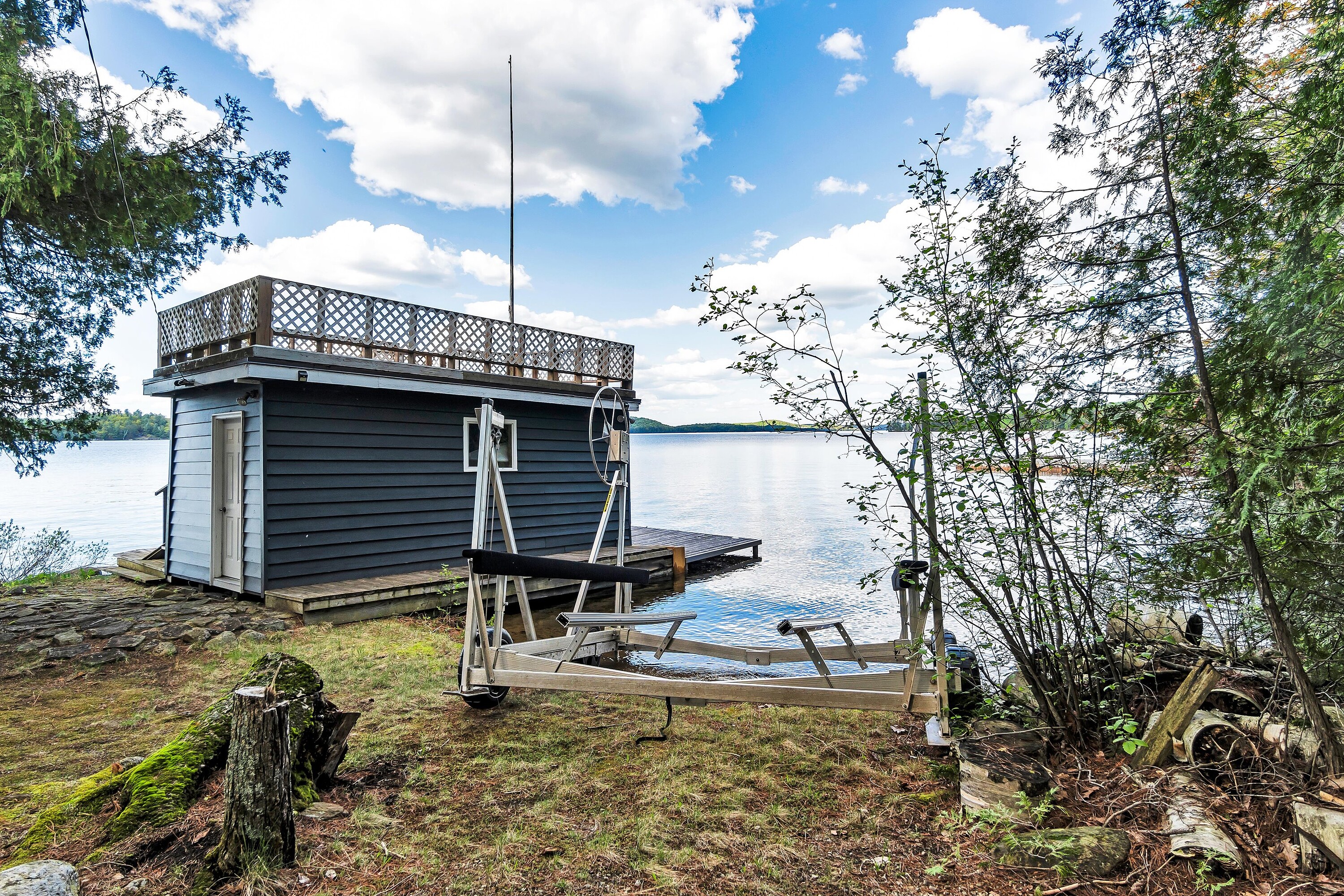 Coveted Area of Lake of Bays - 物件實景