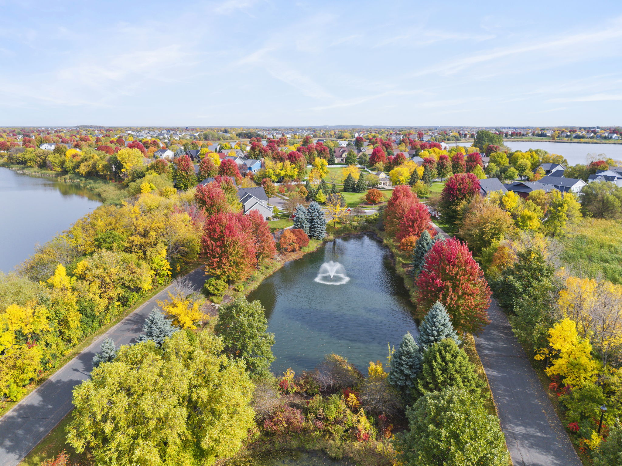  Contemporary Farmhouse Charm in Coveted Towne Lakes - 物件實景