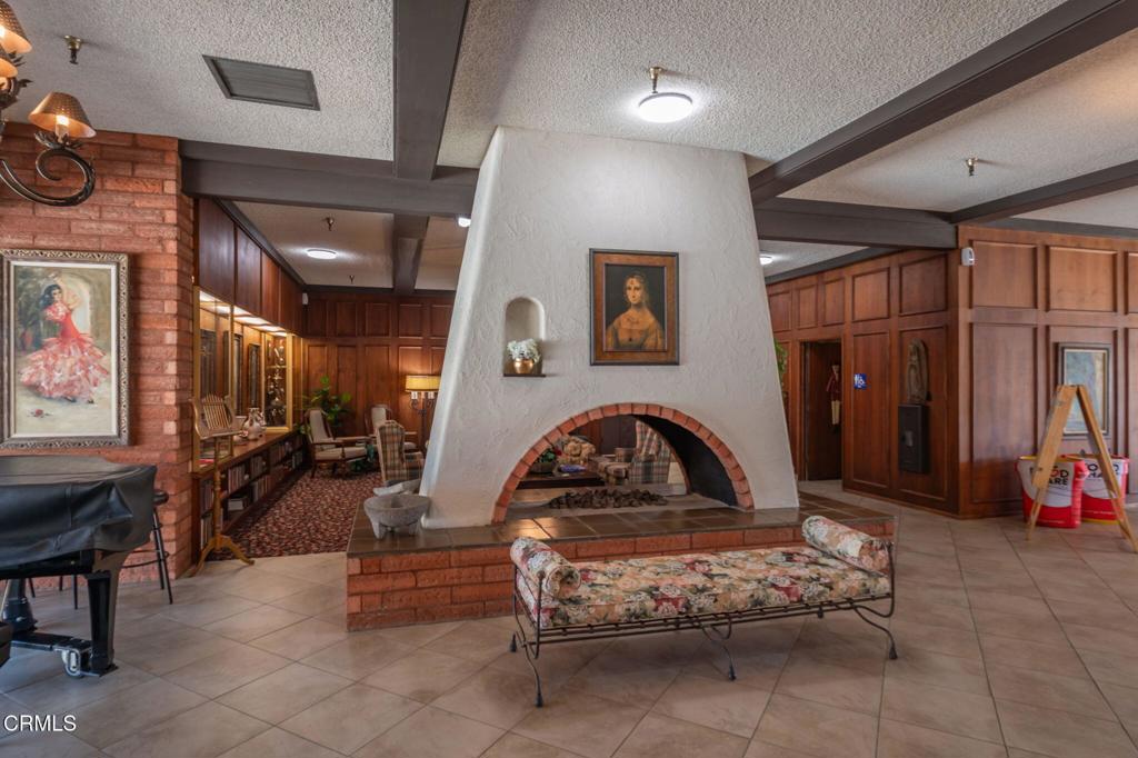 Ventura, California, 93001, United States, 3 Bedrooms Bedrooms, ,1 BathroomBathrooms,Residential,For Sale,1995399