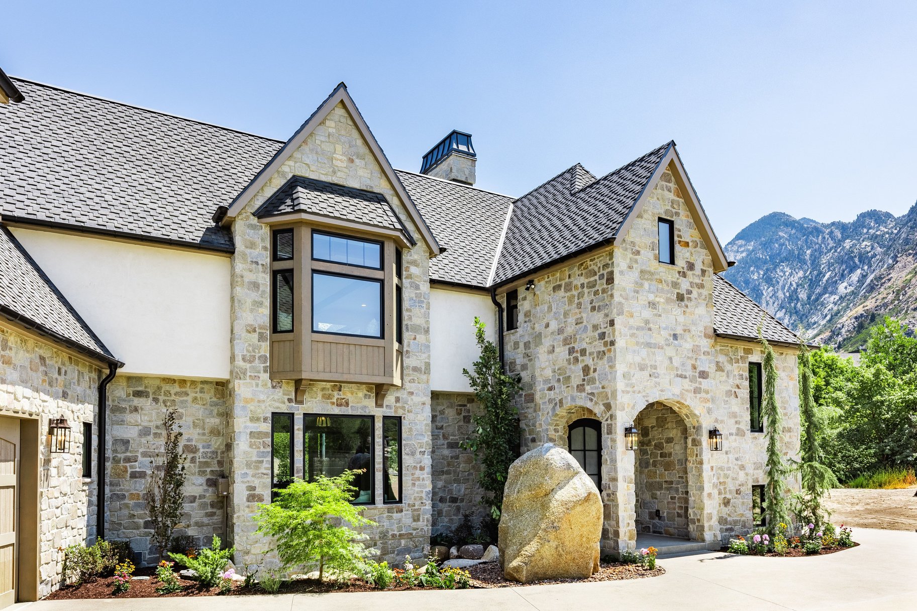  Creekside Manor, An Estate Shaped by Nature - 物件實景