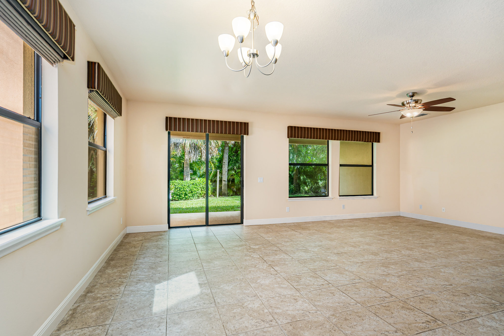 Satellite Beach, Florida, 32937, United States, 3 Bedrooms Bedrooms, ,2 BathroomsBathrooms,Residential,For Sale,1977173