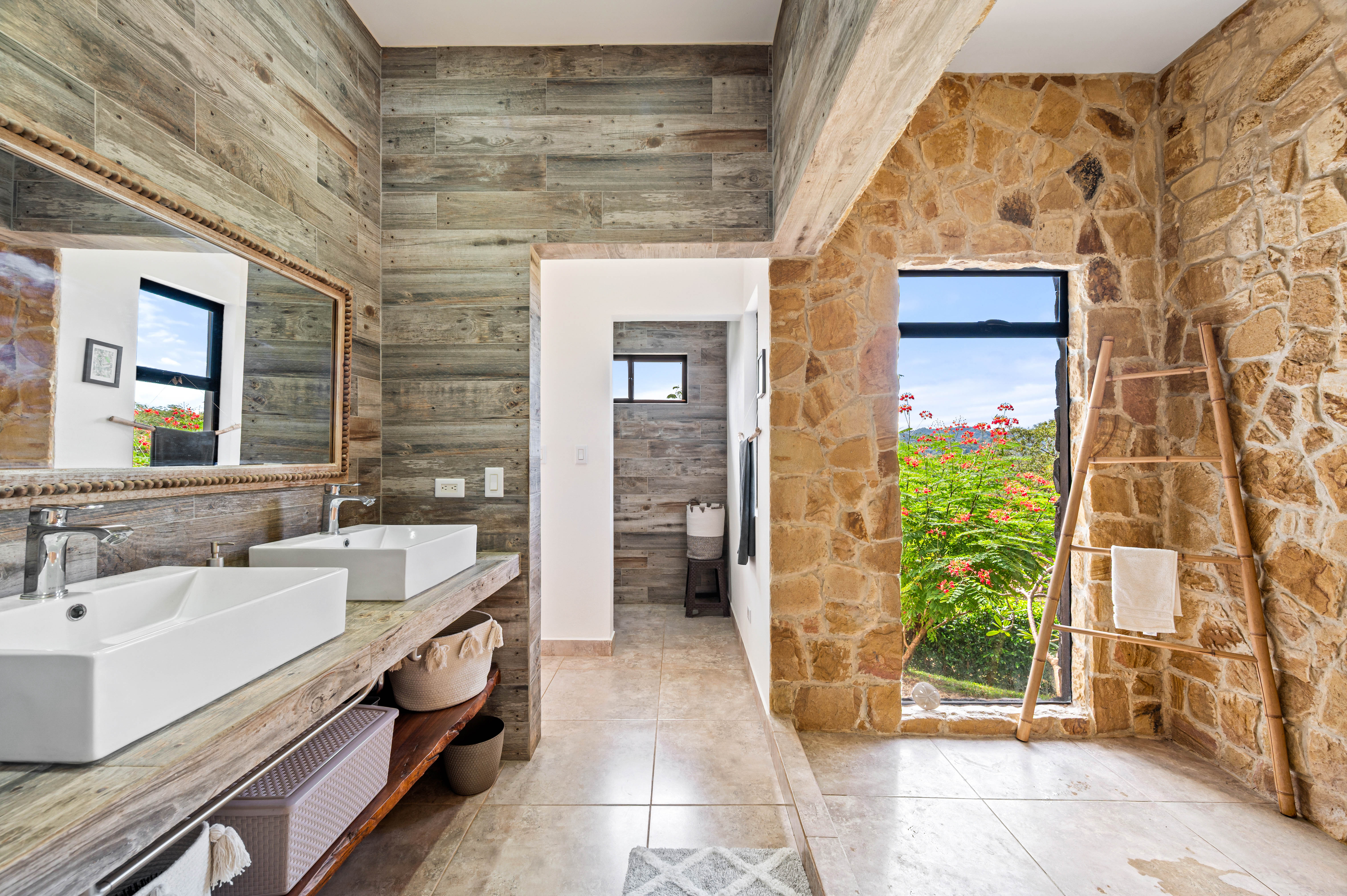 Tamarindo, Guanacaste, CR, 4 Bedrooms Bedrooms, ,4 BathroomsBathrooms,Residential,For Sale,1996973