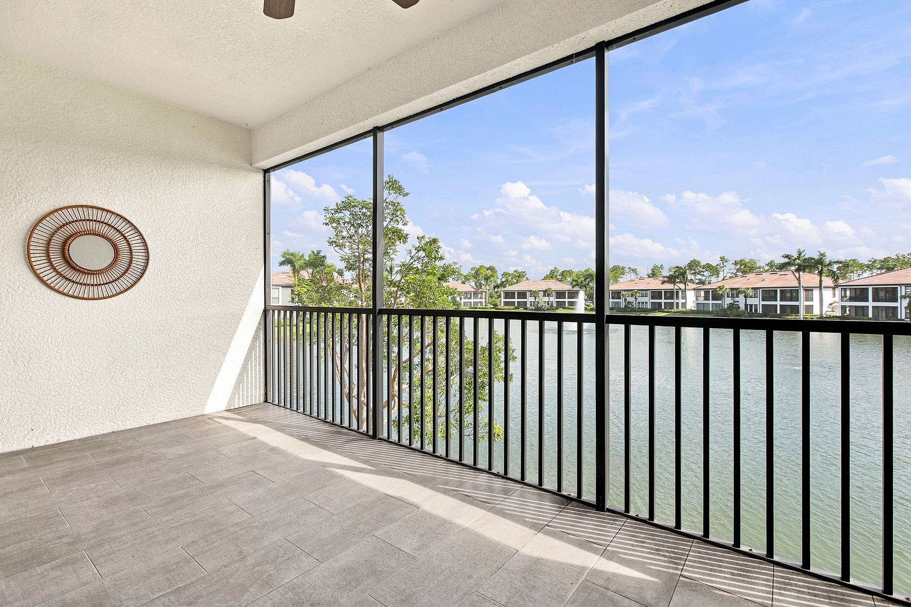  LIVINGSTON LAKES - CARRIAGE HOMES - 物件實景