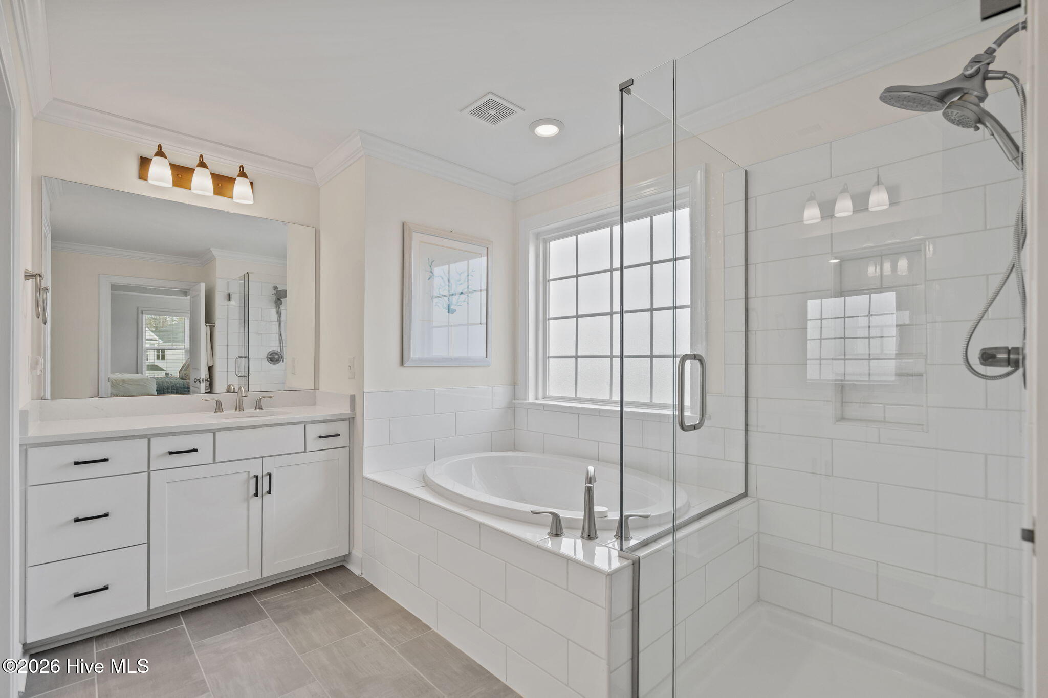 Wilmington, North Carolina, 28411, United States, 6 Bedrooms Bedrooms, ,4 BathroomsBathrooms,Residential,For Sale,2030860