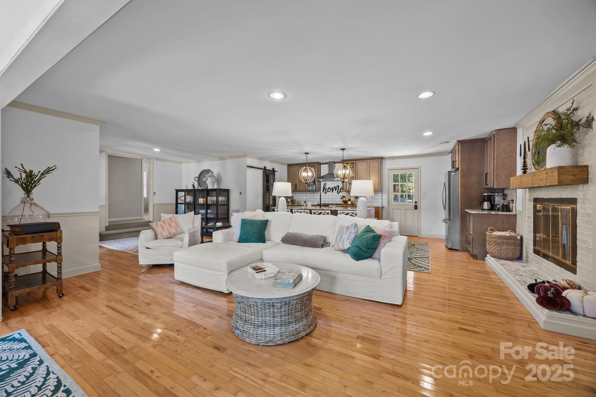 Salisbury, North Carolina, 28146, United States, 3 Bedrooms Bedrooms, ,2 BathroomsBathrooms,Residential,For Sale,1975878