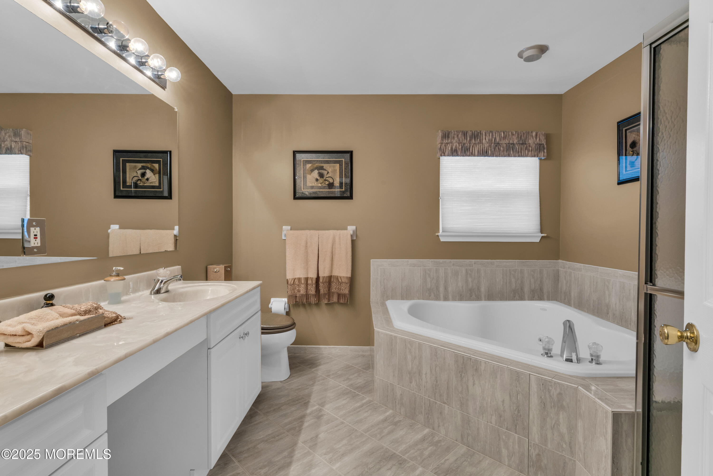 Jackson, New Jersey, 08527, United States, 4 Bedrooms Bedrooms, ,4 BathroomsBathrooms,Residential,For Sale,2005819