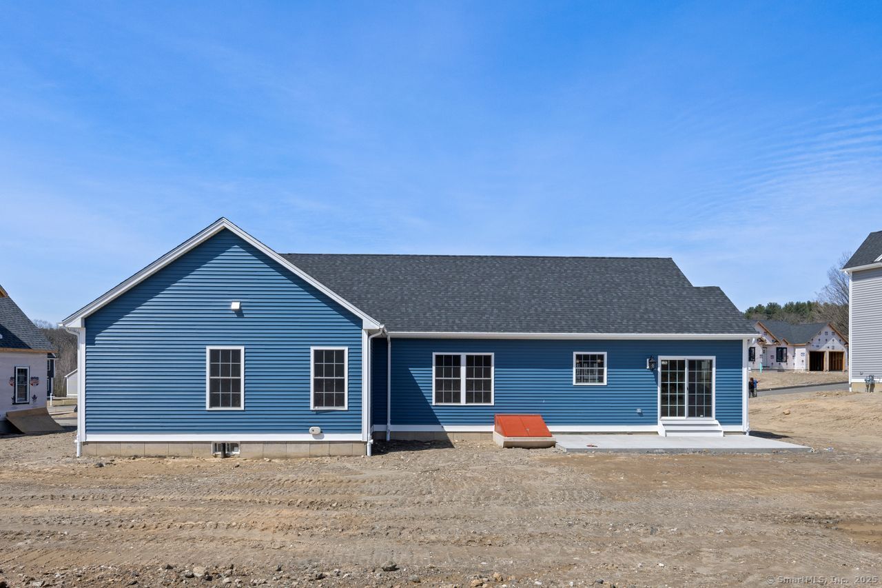 Bristol, Connecticut, 06010, United States, 3 Bedrooms Bedrooms, ,2 BathroomsBathrooms,Residential,For Sale,1926170