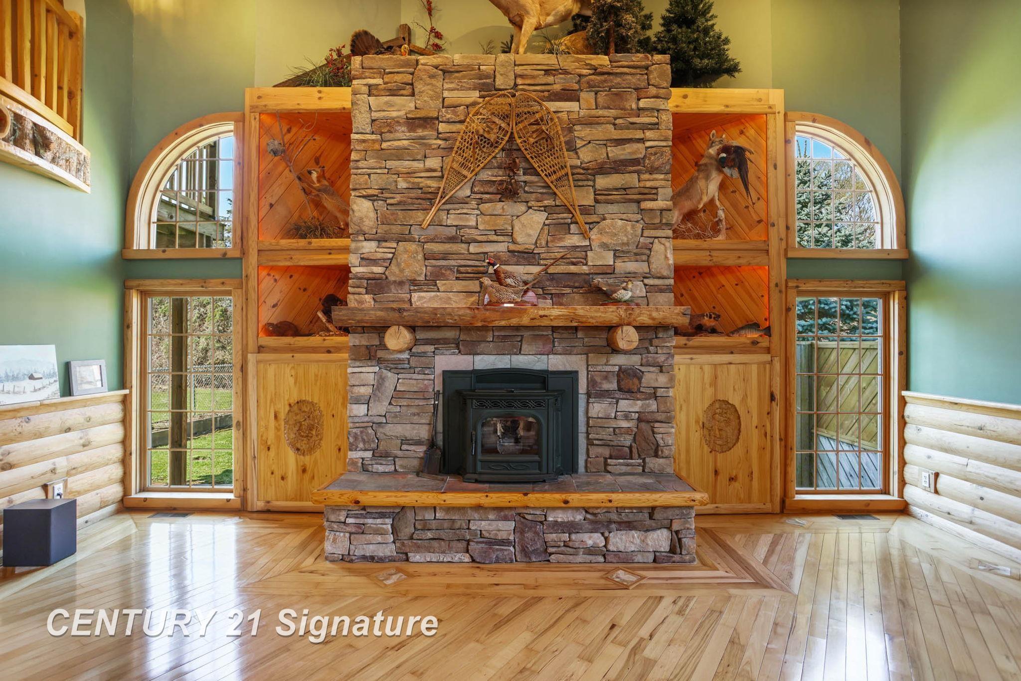 Hemlock, Michigan, 48626, United States, 6 Bedrooms Bedrooms, ,5 BathroomsBathrooms,Residential,For Sale,1984080