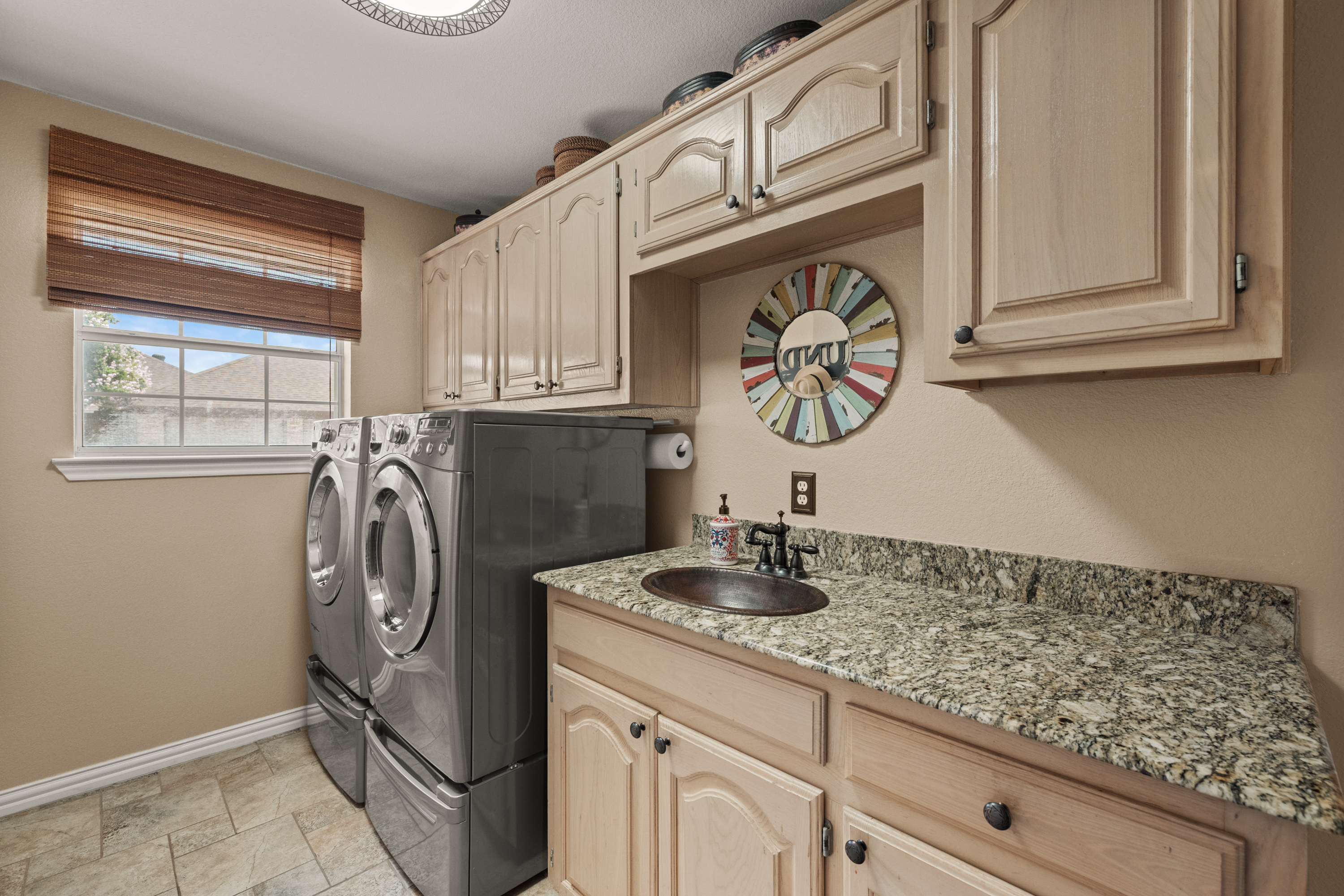 Caddo Mills, Texas, 75135, United States, 4 Bedrooms Bedrooms, ,3 BathroomsBathrooms,Residential,For Sale,2006415