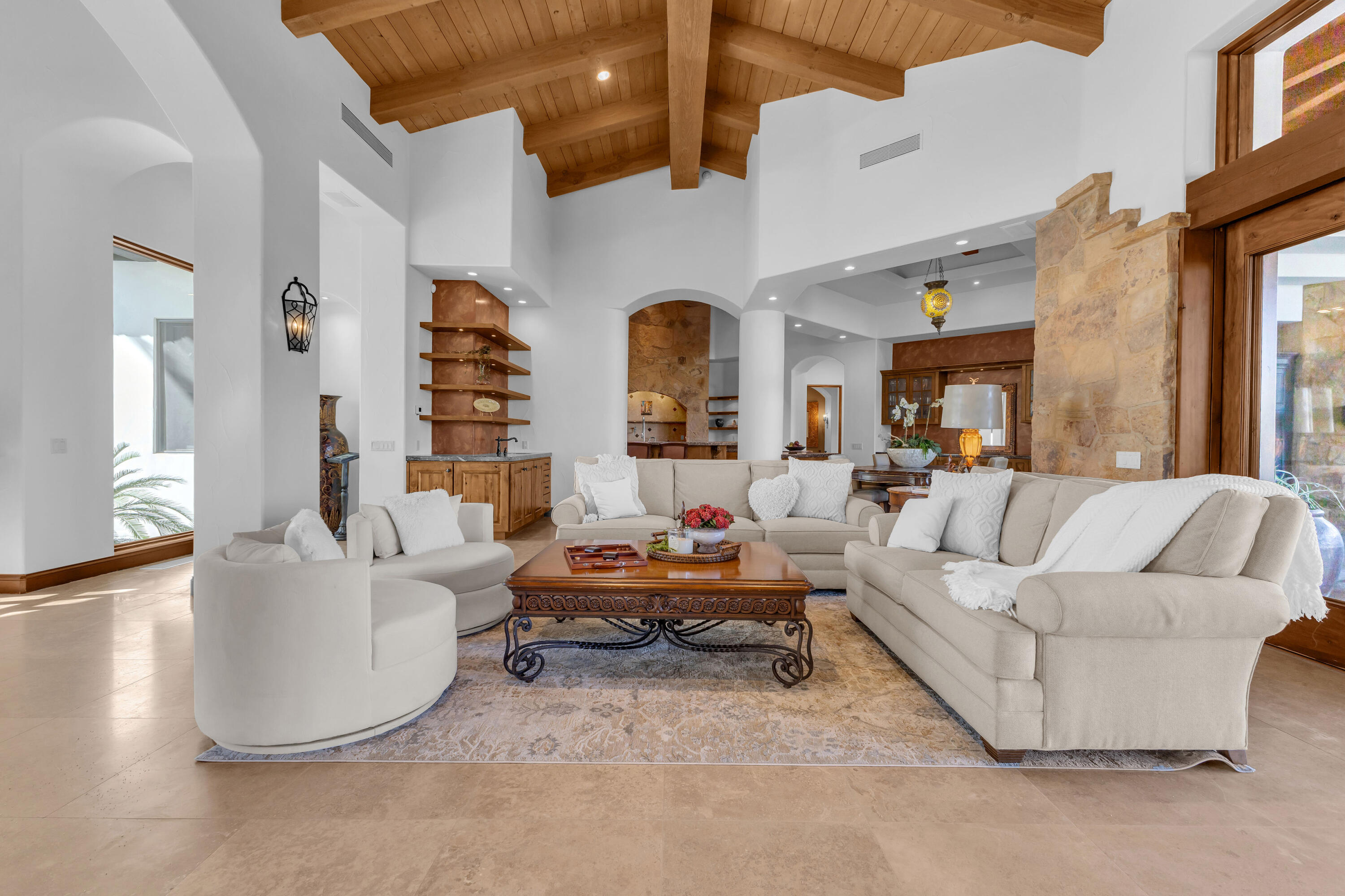 Indio, California, 92203, United States, 5 Bedrooms Bedrooms, ,4 BathroomsBathrooms,Residential,For Sale,1992835