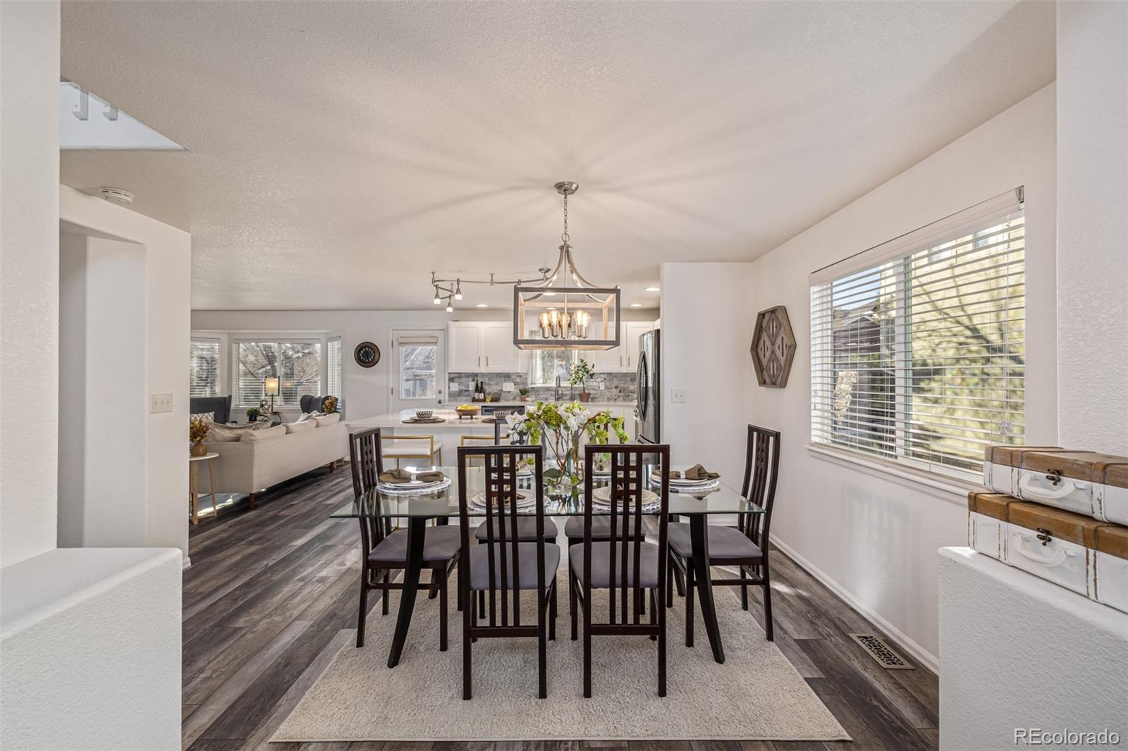 Erie, Colorado, 80516, United States, 3 Bedrooms Bedrooms, ,3 BathroomsBathrooms,Residential,For Sale,1993413