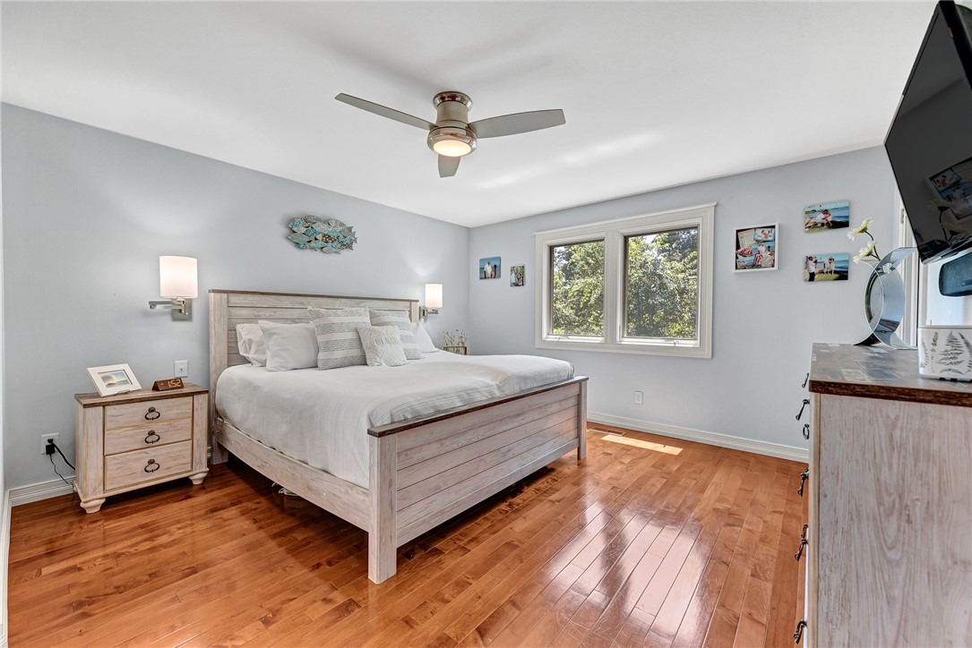 Rogers, Arkansas, 72756, United States, 4 Bedrooms Bedrooms, ,3 BathroomsBathrooms,Residential,For Sale,1901951